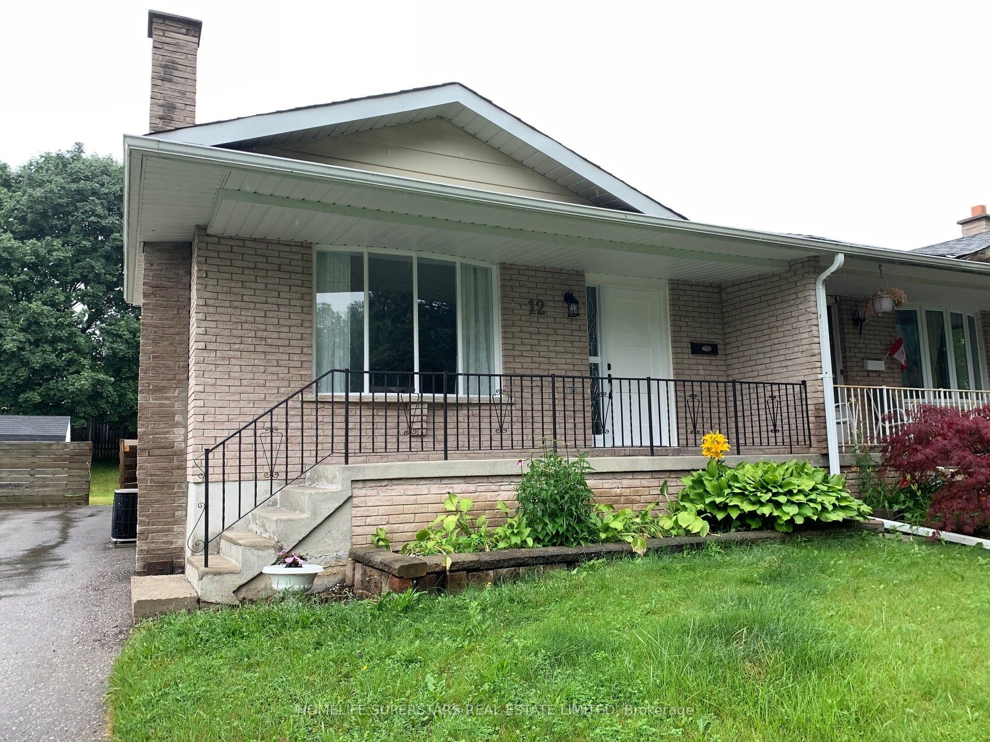 12 Quinn Drive, Clarington, ON L1C 3T1 photo 2