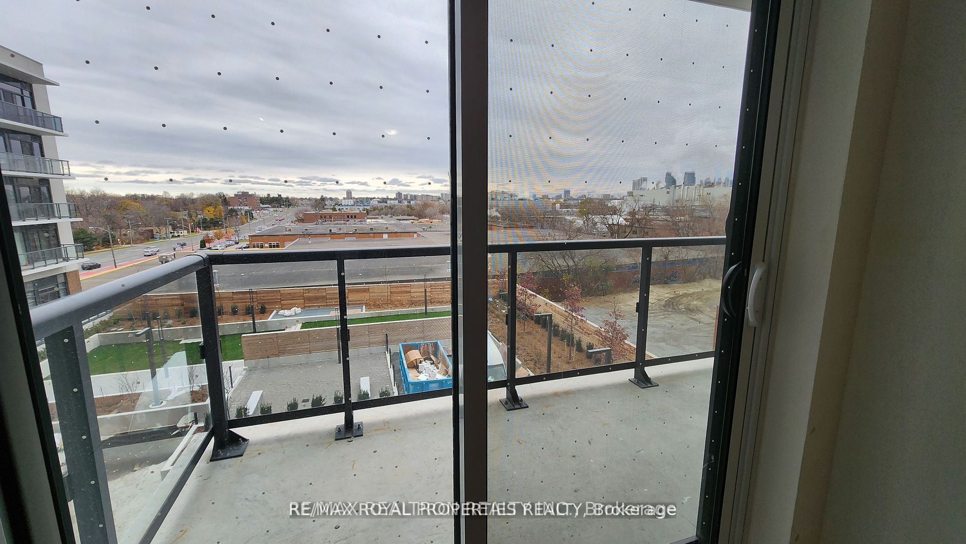 1350 Ellesmere Road 504, Toronto, ON M1P 0G6 photo 4