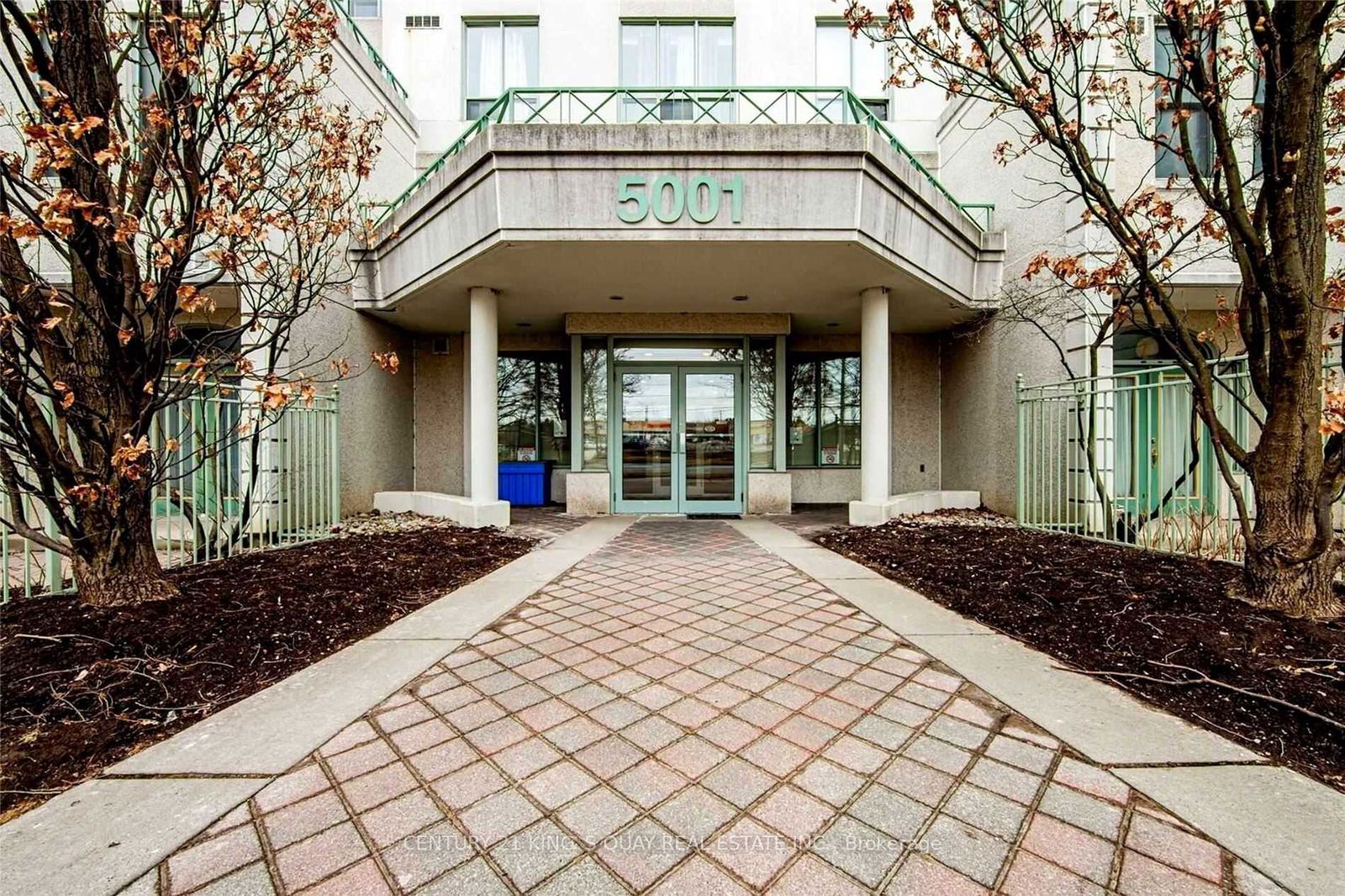 5001 Finch Avenue E 1607, Toronto, ON M1S 5J9 photo 2