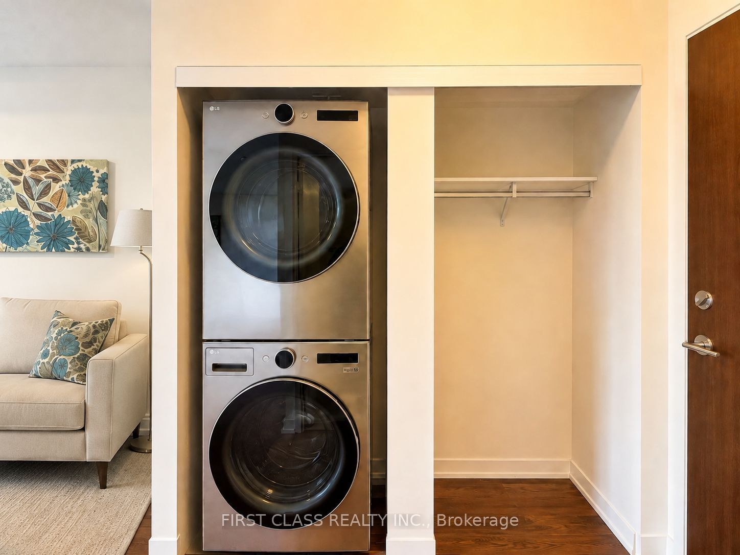 181 Village Green Square 1719, Toronto, ON M1S 0K6 photo 4