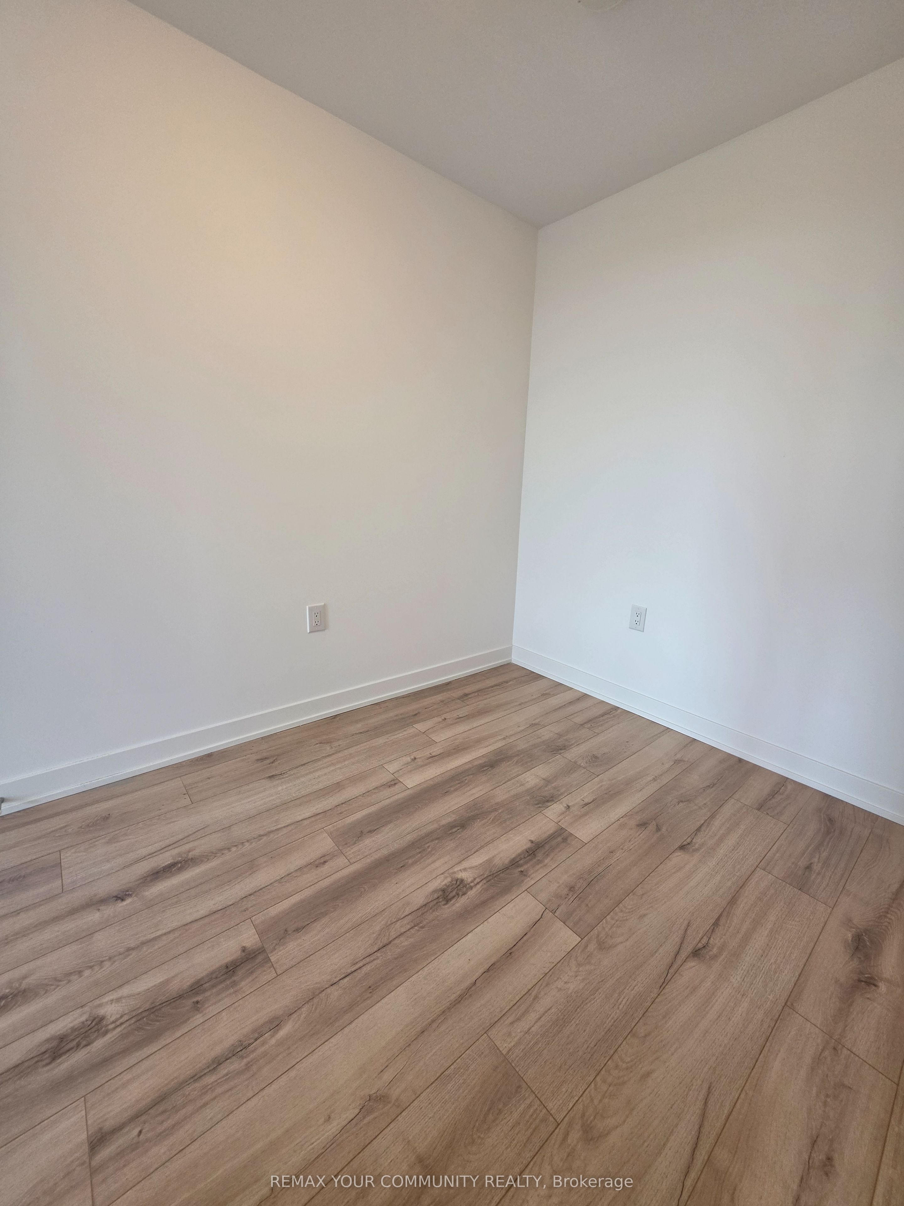 7439 Kingston Road 1002A, Toronto, ON M1B 0G1 photo 3