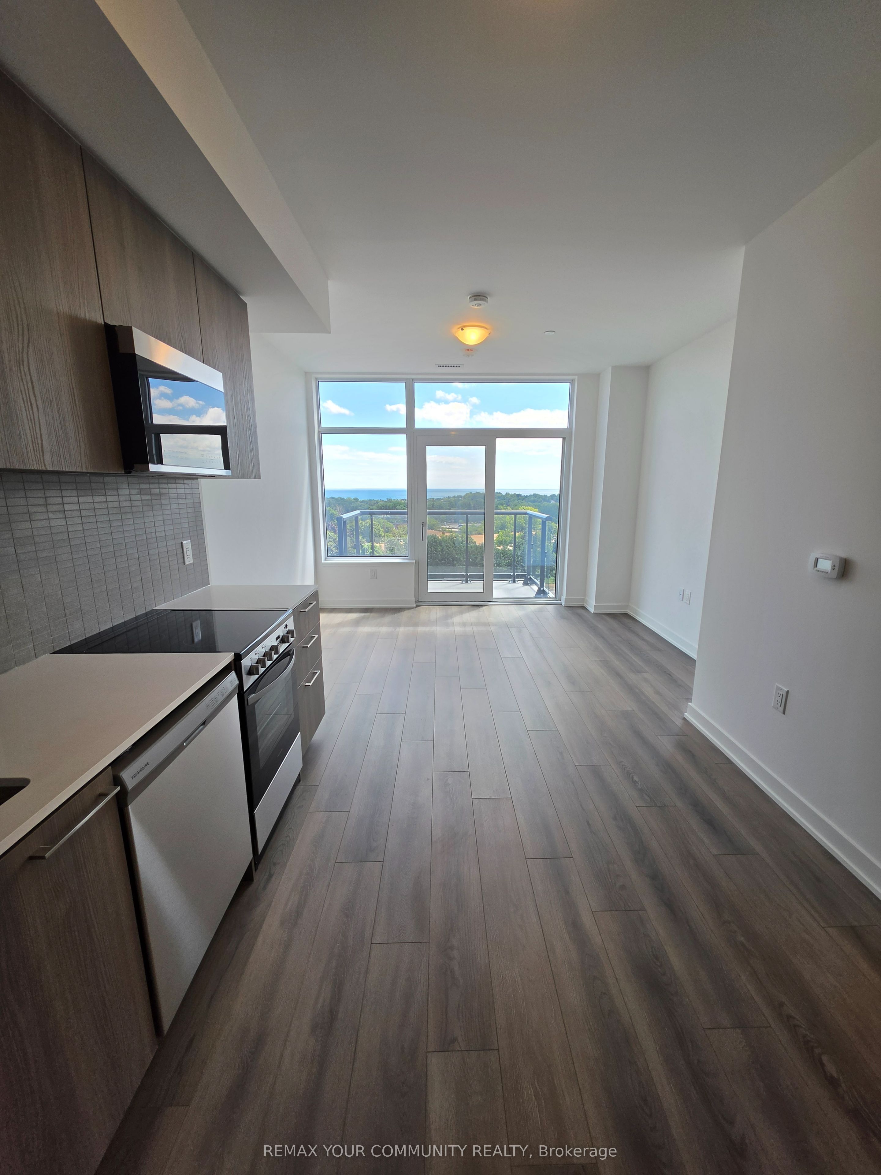 7437 Kingston Road 1108B, Toronto, ON M1B 5S3 photo 2
