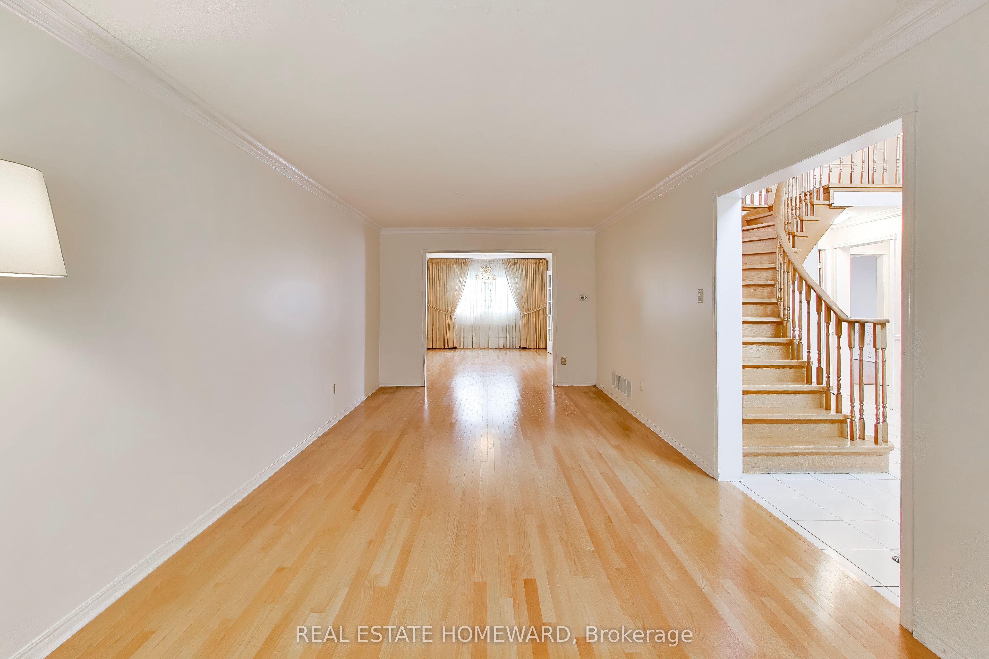 23 Hutchcroft Avenue, Toronto, ON M1V 3S3 photo 5
