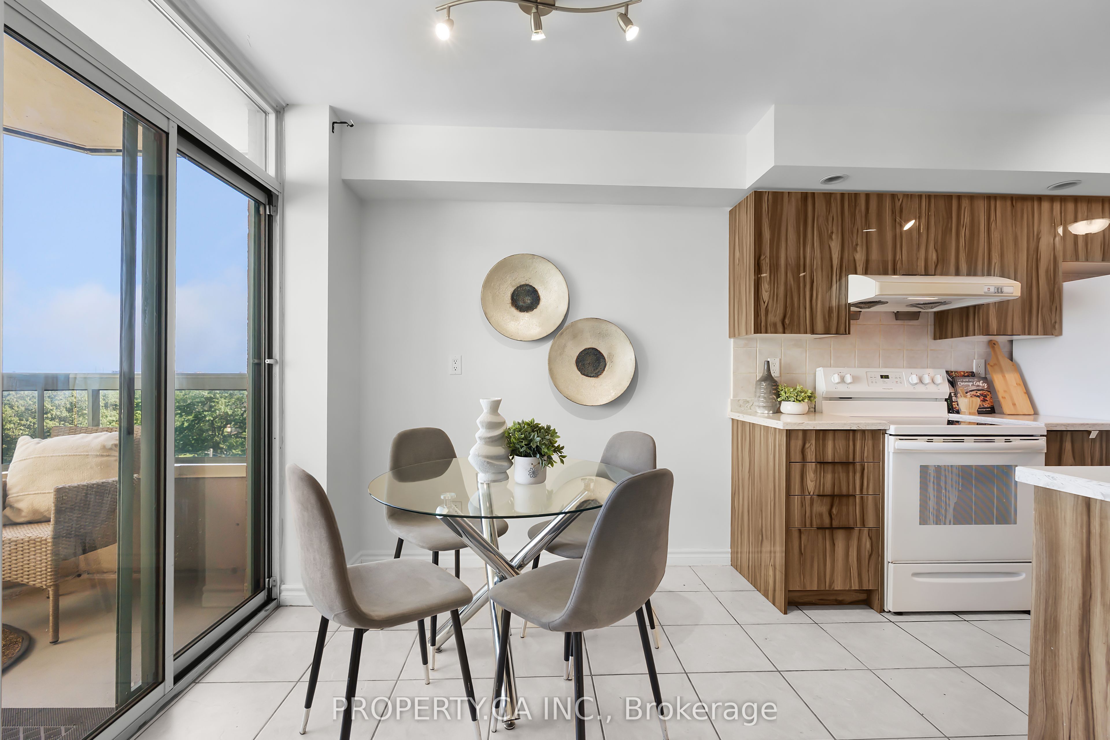 123 Omni Drive 962, Toronto, ON M1P 5A8 photo 5