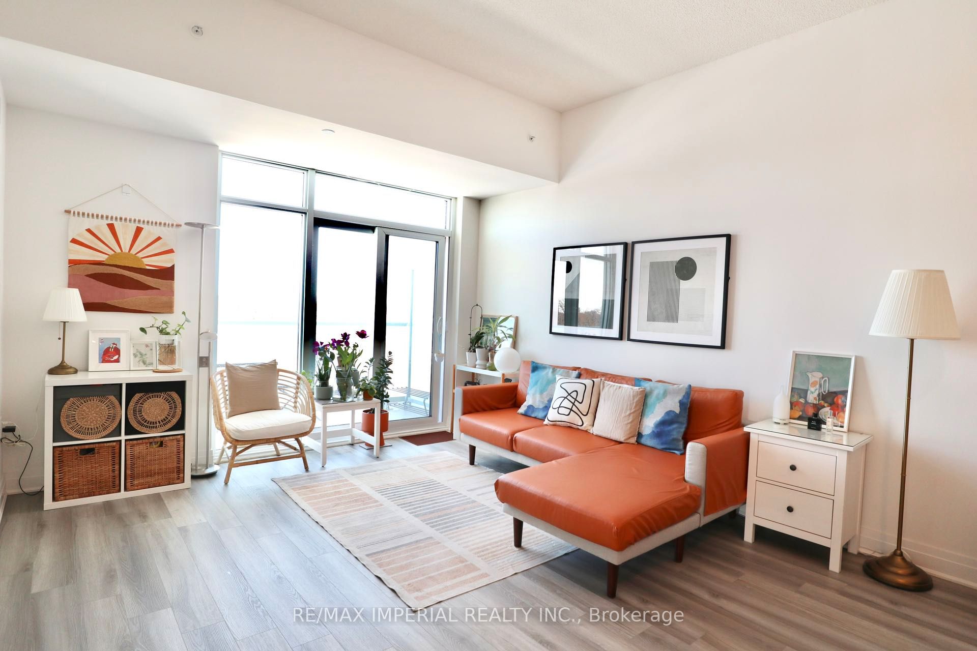 3220 Sheppard Avenue E 402, Toronto, ON M1T 0B7 photo 3
