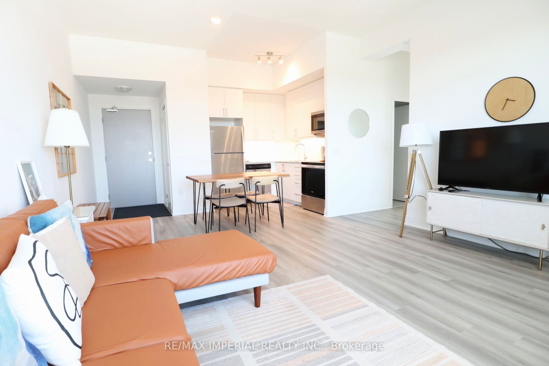 3220 Sheppard Avenue E 402, Toronto, ON M1T 0B7 photo 5