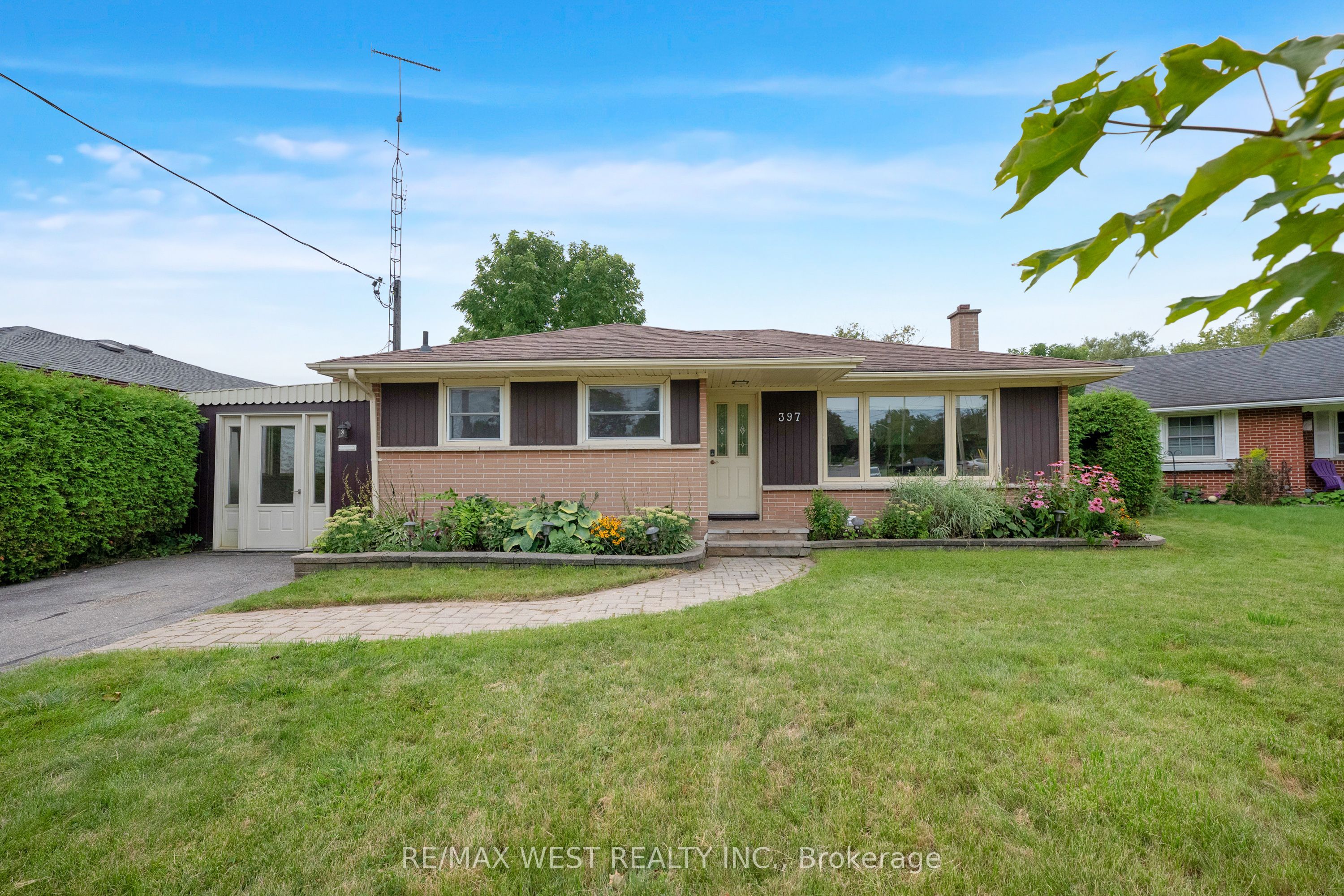 397 Brentwood Avenue Main, Oshawa, ON L1G 2S7 photo 4