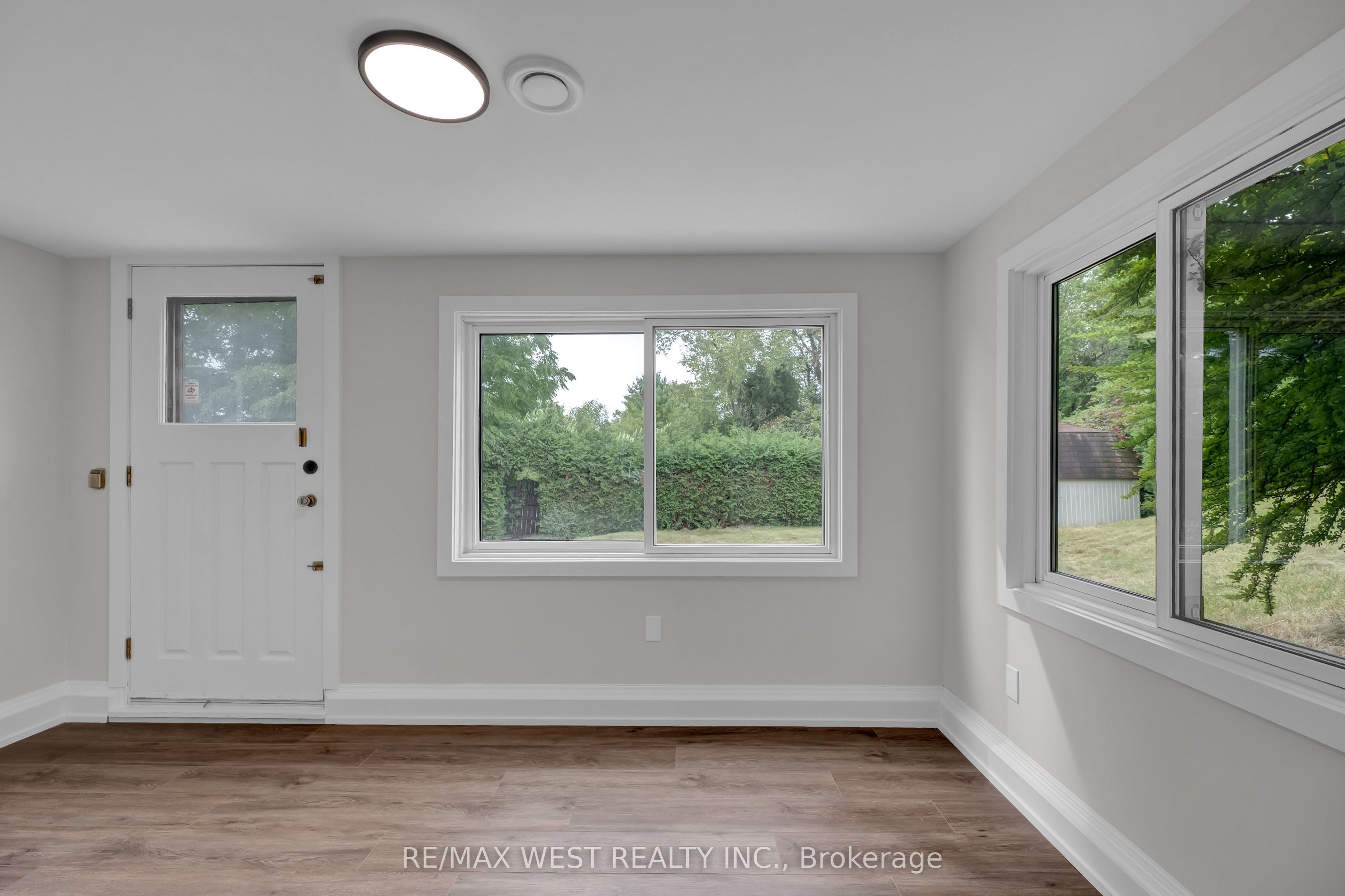 397 Brentwood Avenue Basement, Oshawa, ON L1G 2S7 photo 5