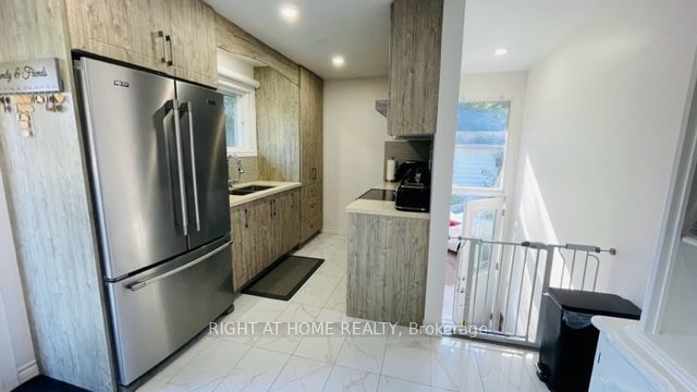 251 Mill Street N, Clarington, ON L1B 1J3 photo 5