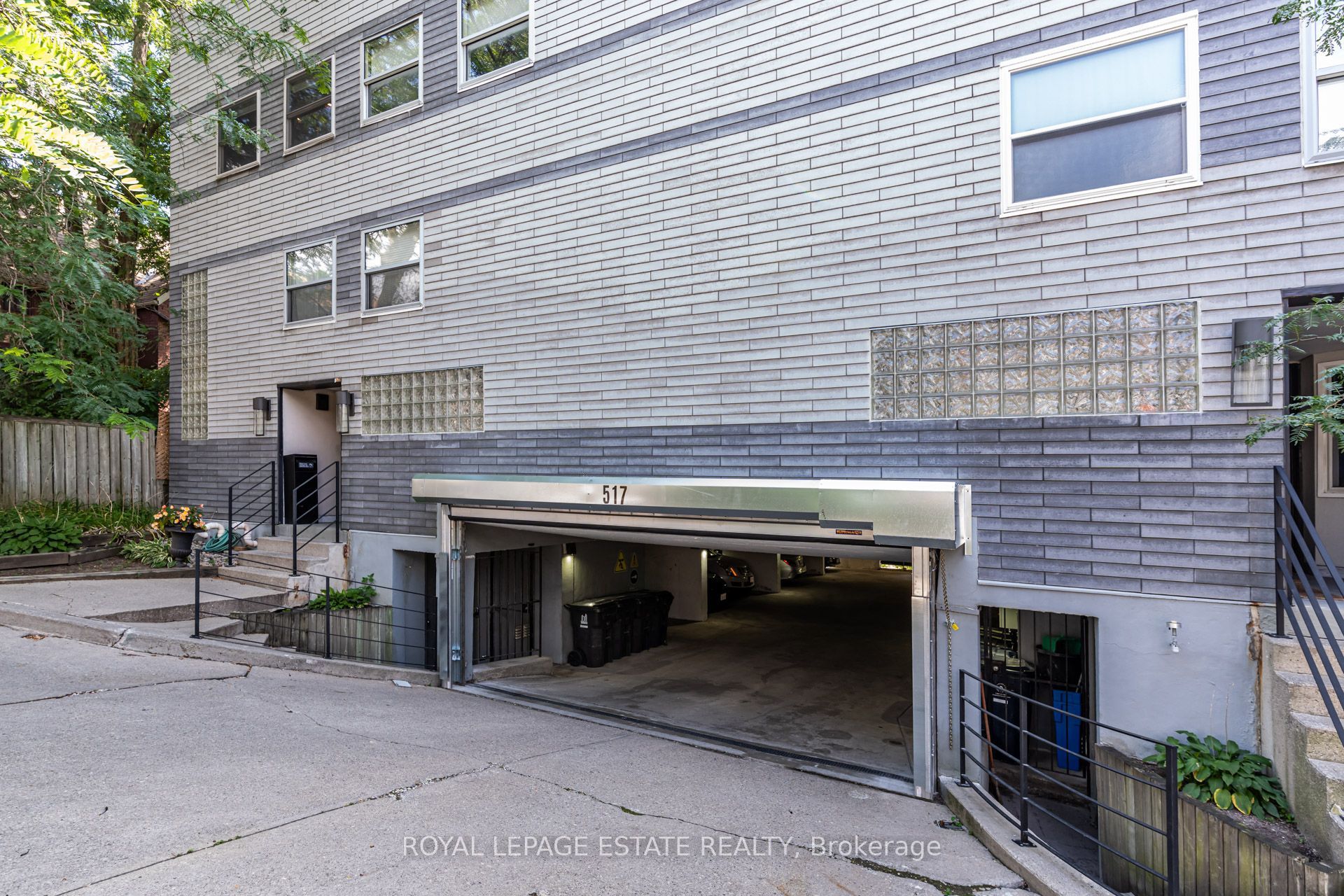 517 Kingston Road 6, Toronto, ON M4L 1V5 photo 5