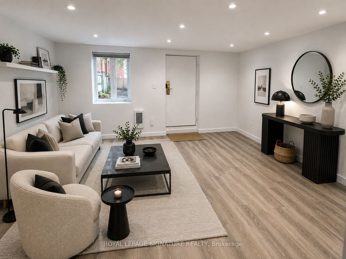 22 Curzon Street Lower, Toronto, ON M4M 3B4