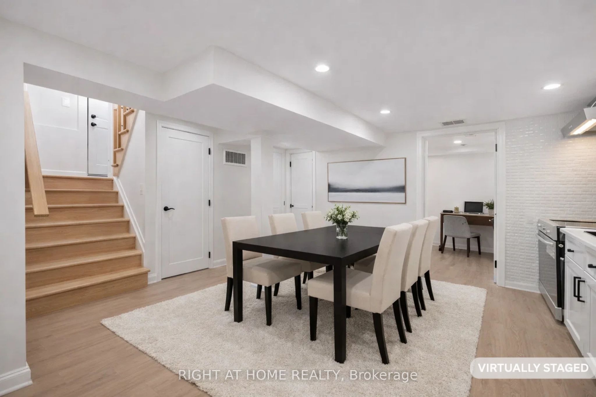 961 Victoria Park Avenue Basement, Toronto, ON M4B 2J4 photo 5