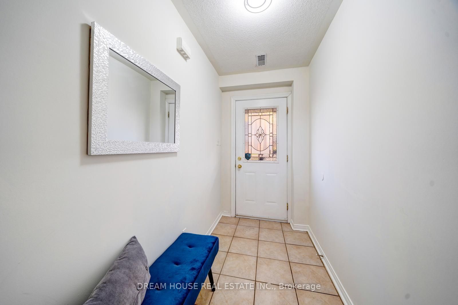 68 Mcgonigal Lane, Ajax, ON L1T 4G9 photo 2