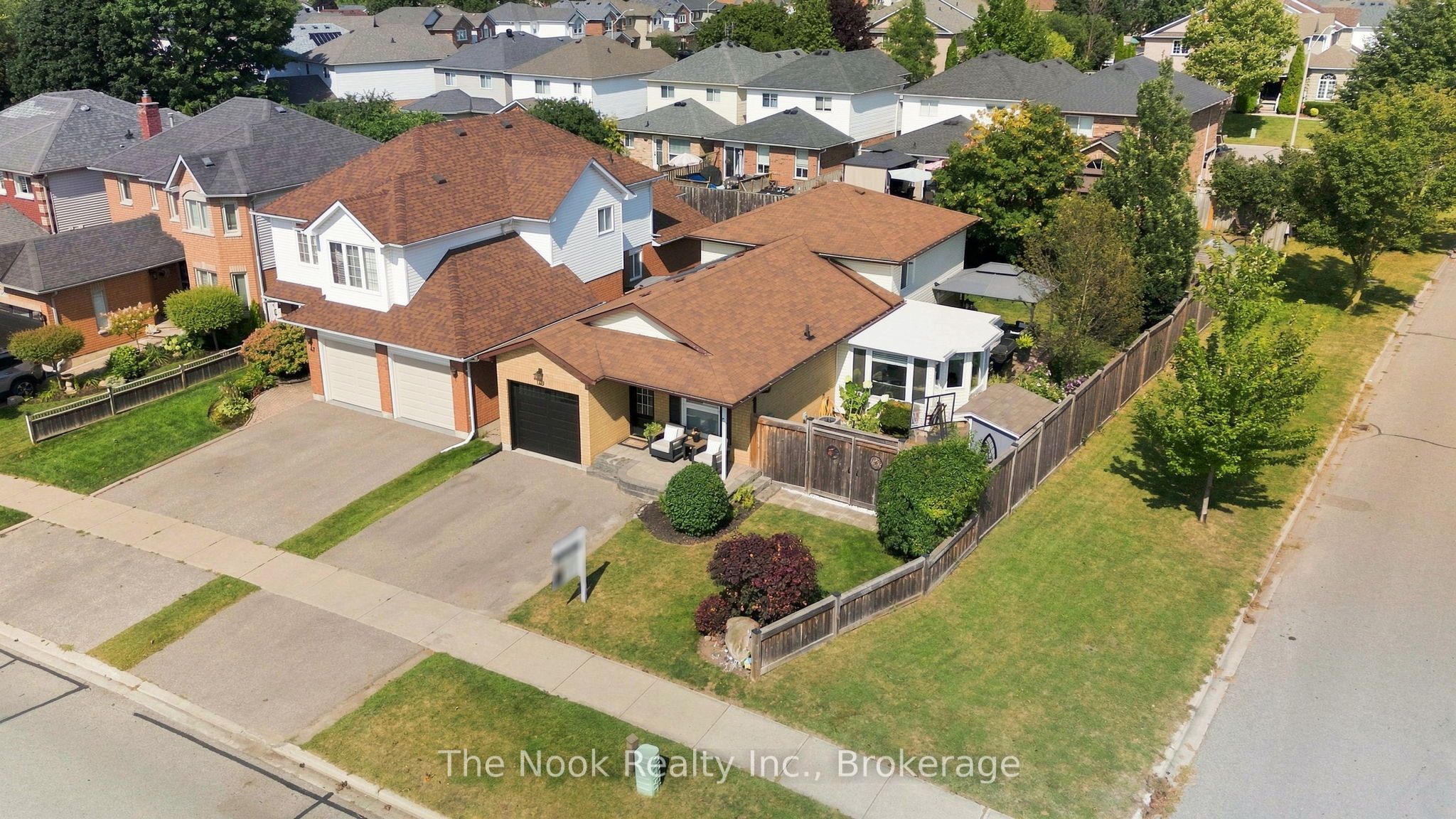 49 Granville Drive, Clarington, ON L1E 2W8 photo 4