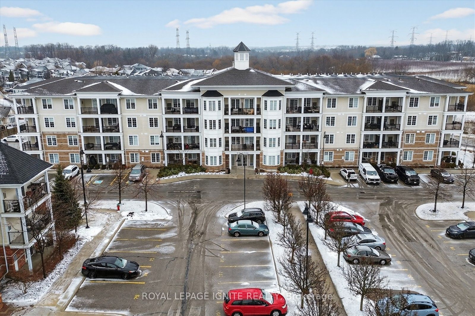 65 Shipway Avenue 301, Clarington, ON L1B 0W2