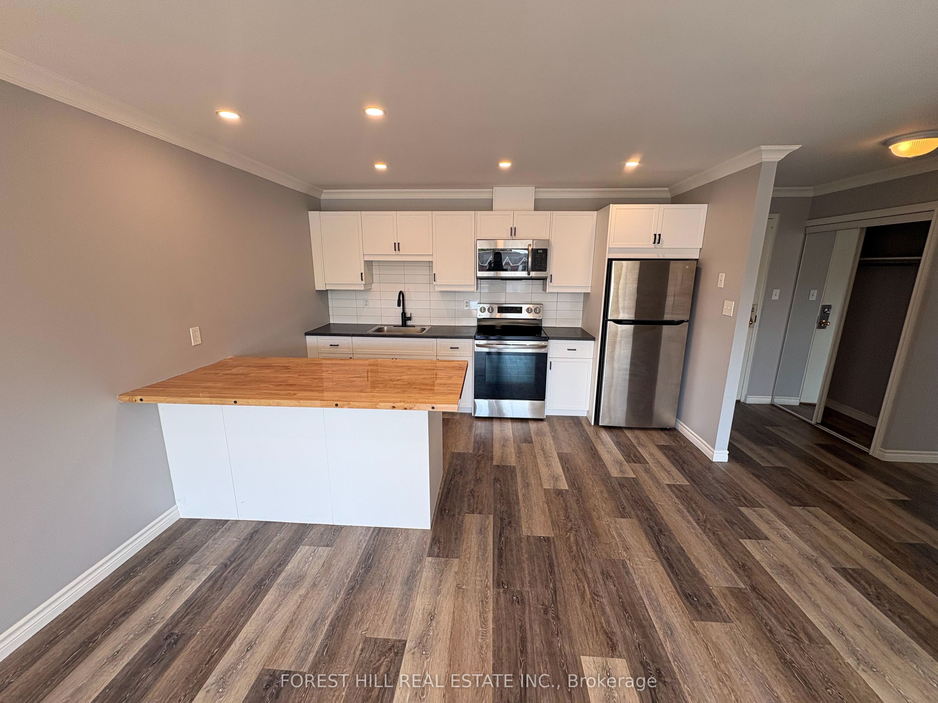 130 King Street E 5, Clarington, ON L1C 1N7 photo 5