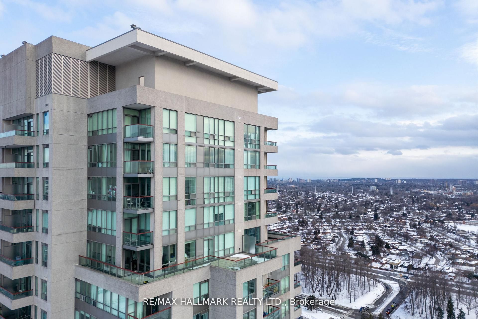 60 Brian Harrison Way PH 3703, Toronto, ON M1P 5J5 photo 3