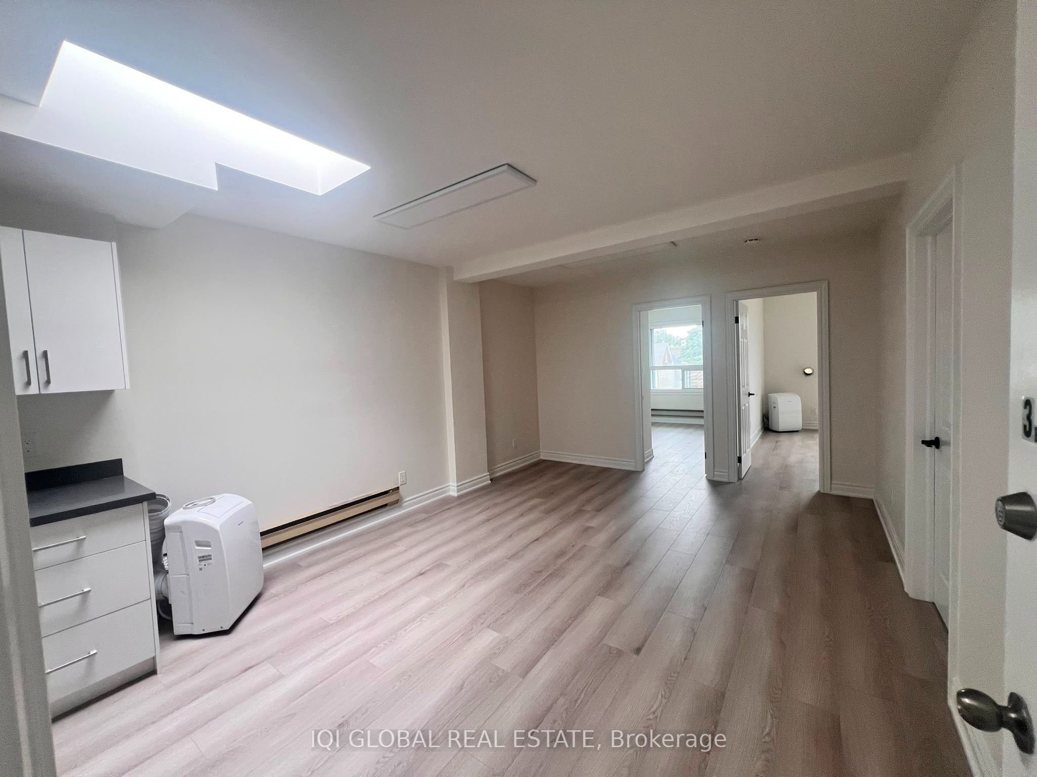 358 Danforth Avenue 3B, Toronto, ON M4K 1N8