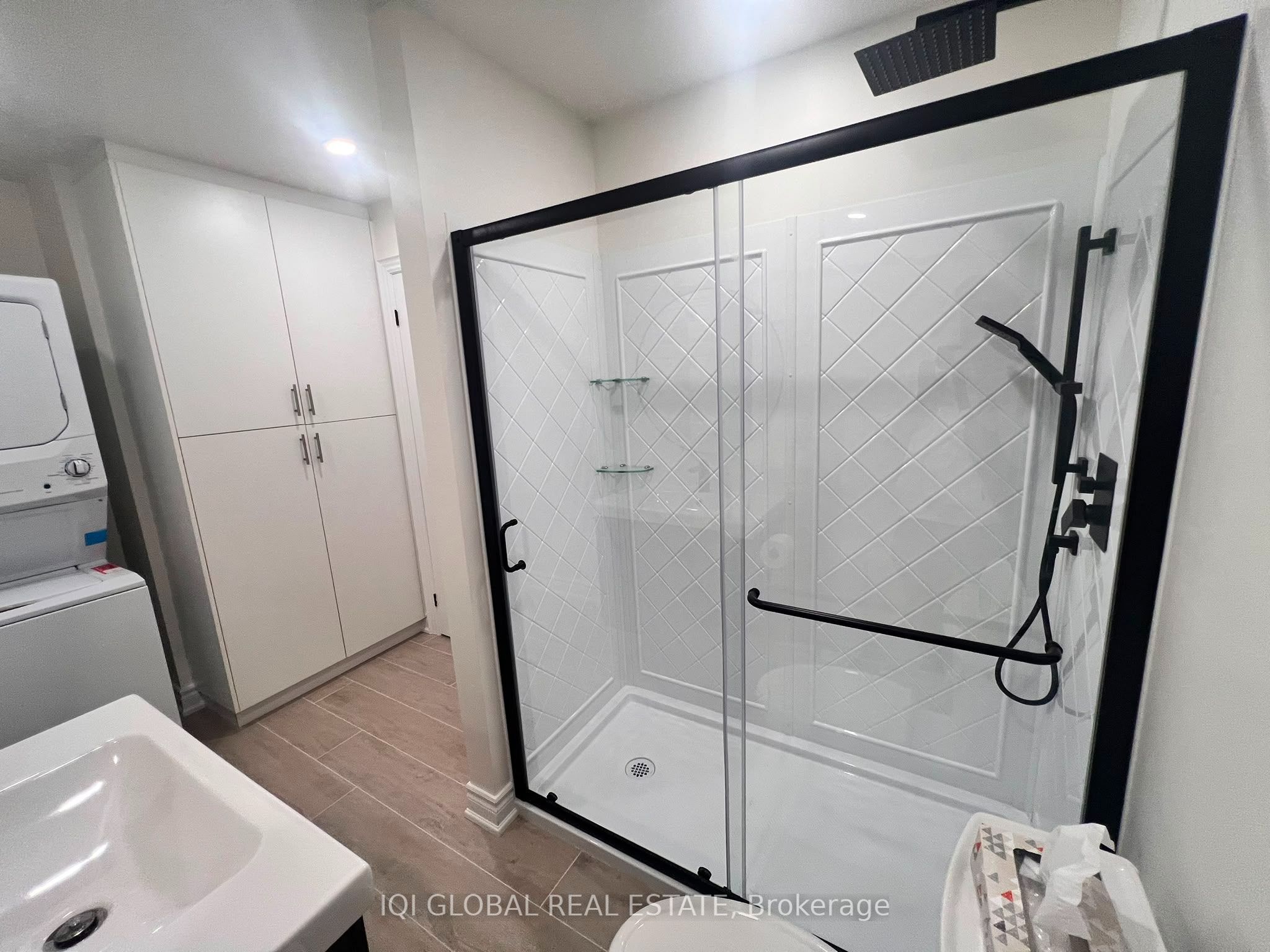 358 Danforth Avenue 3B, Toronto, ON M4K 1N8 photo 4