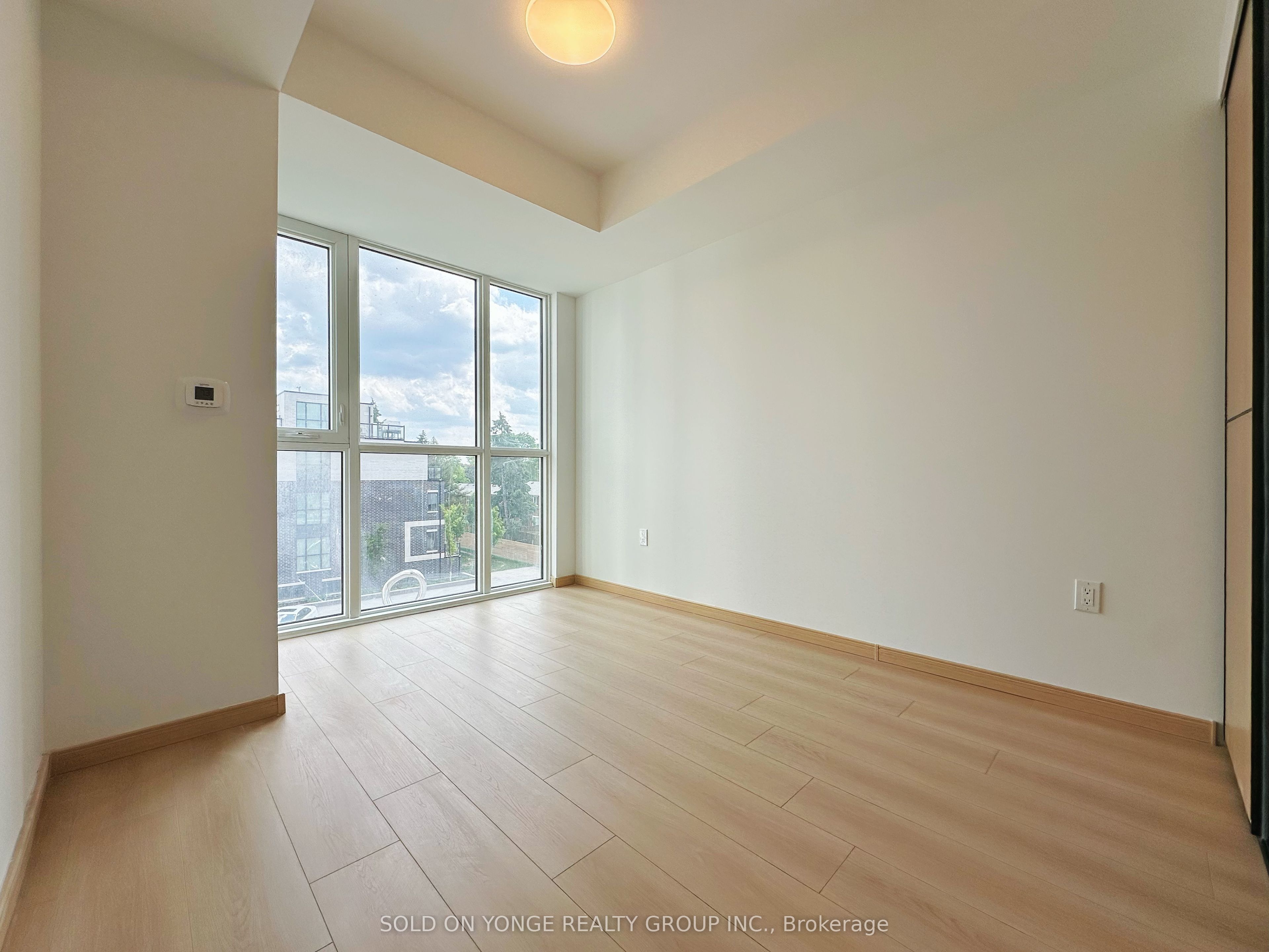 3429 E Sheppard Avenue E 306, Toronto, ON M1T 0C2