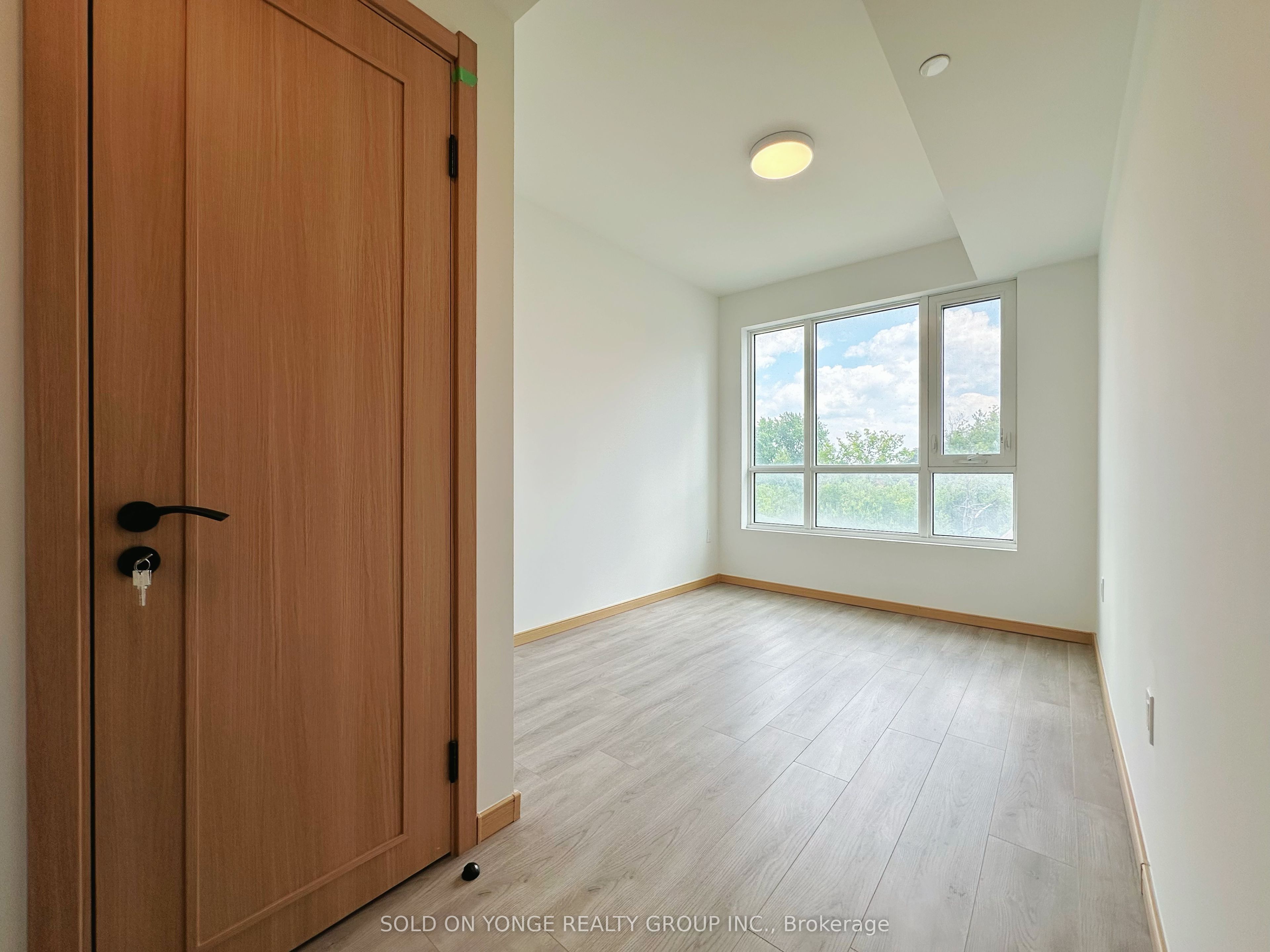 3429 E Sheppard Avenue E 211, Toronto, ON M1T 0C2 photo 5