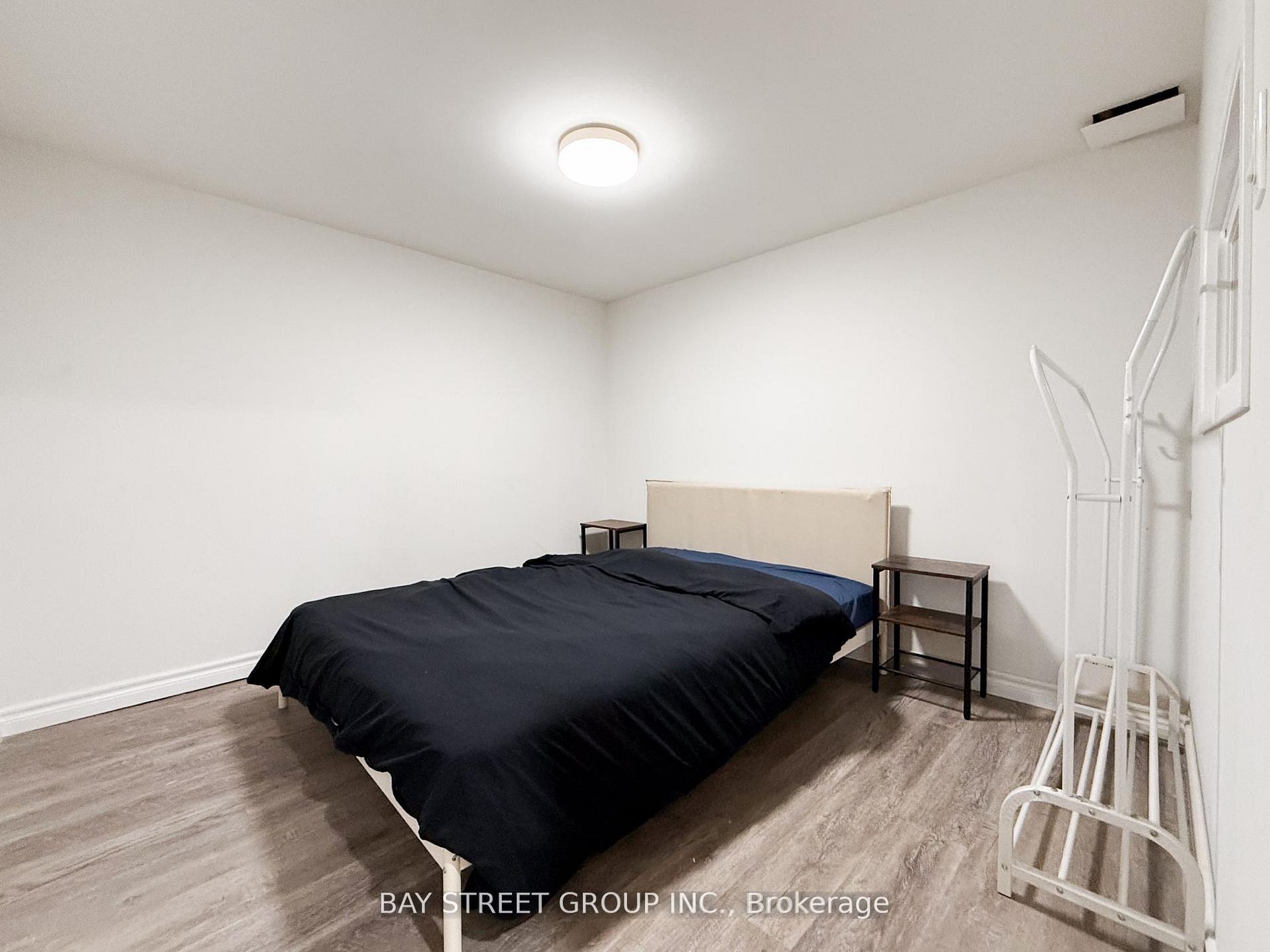 82 Radwell Cres Crescent, Toronto, ON M1V 2J5