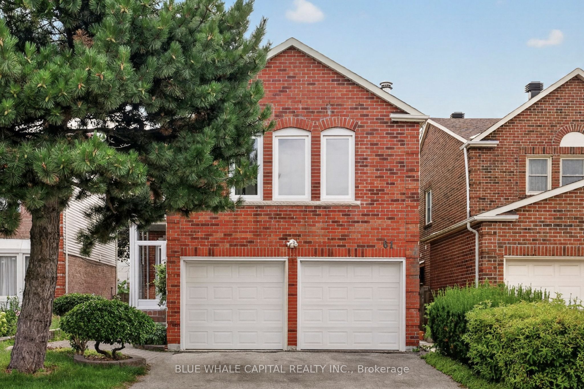 61 Holmbush Crescent, Toronto, ON M1V 2Y8