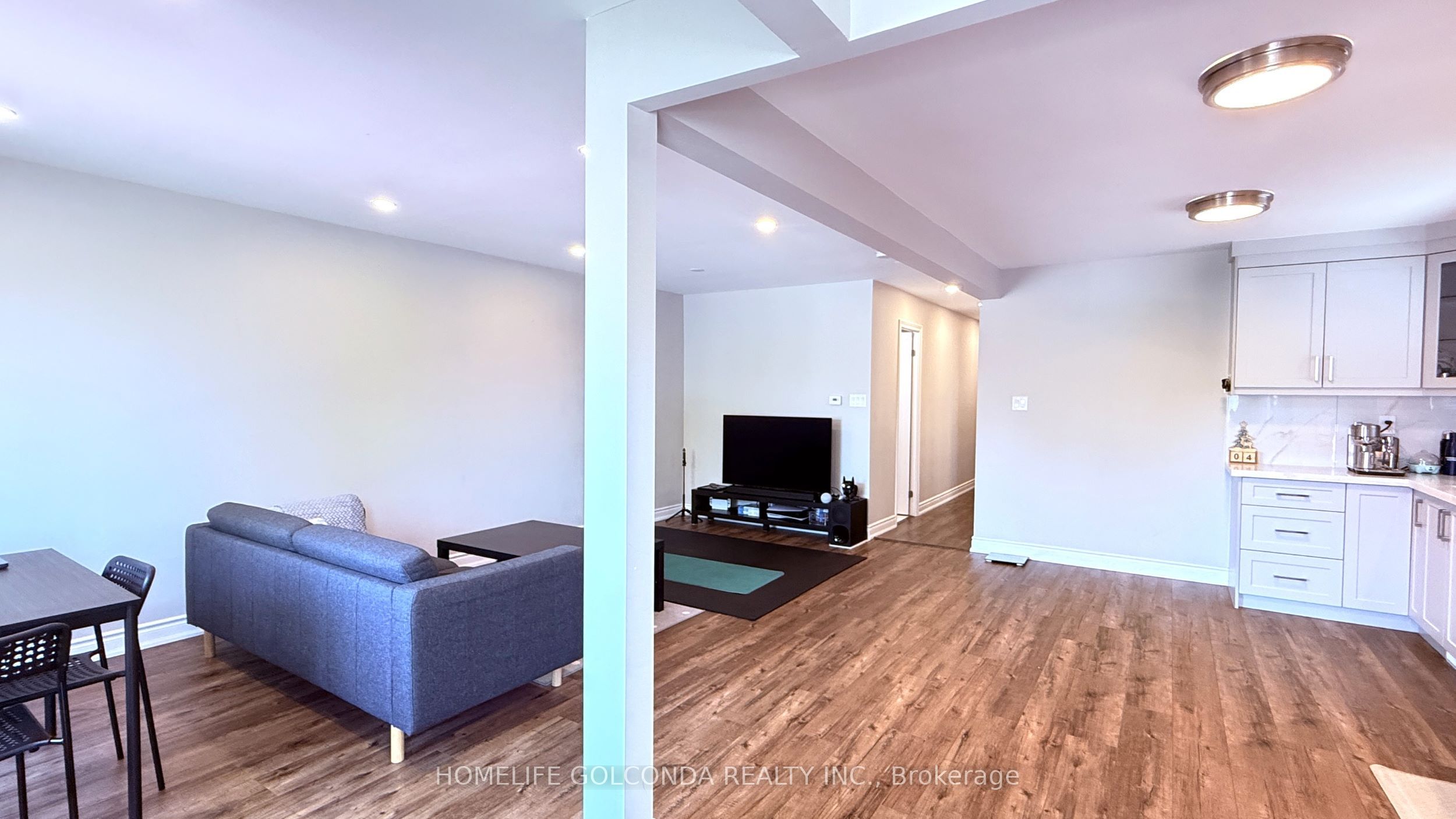 30 Heatherside Main Fl Drive, Toronto, ON M1W 1T7 photo 5