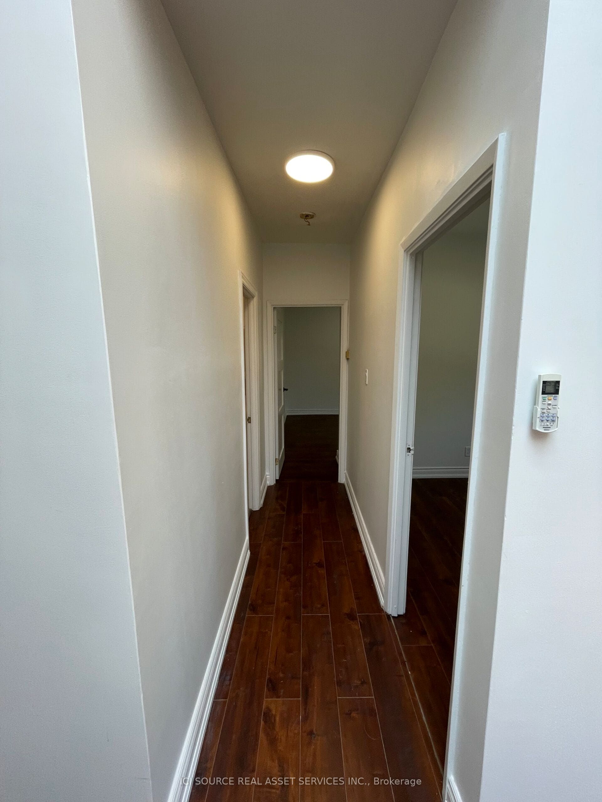 754 Queen Street E 4, Toronto, ON M4M 1H4 photo 4