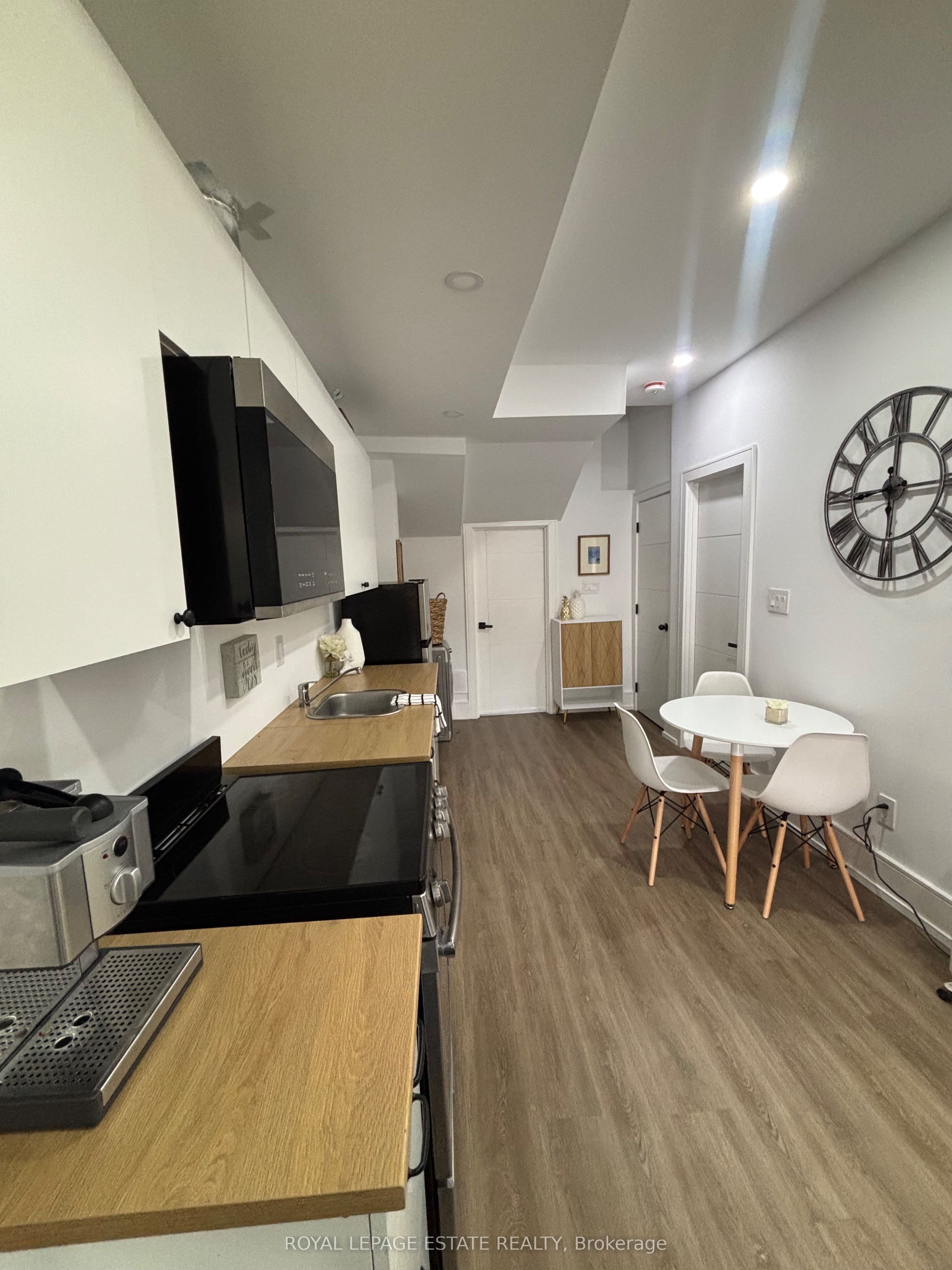 150 Warden Avenue, Toronto, ON M1N 2Z4 photo 3