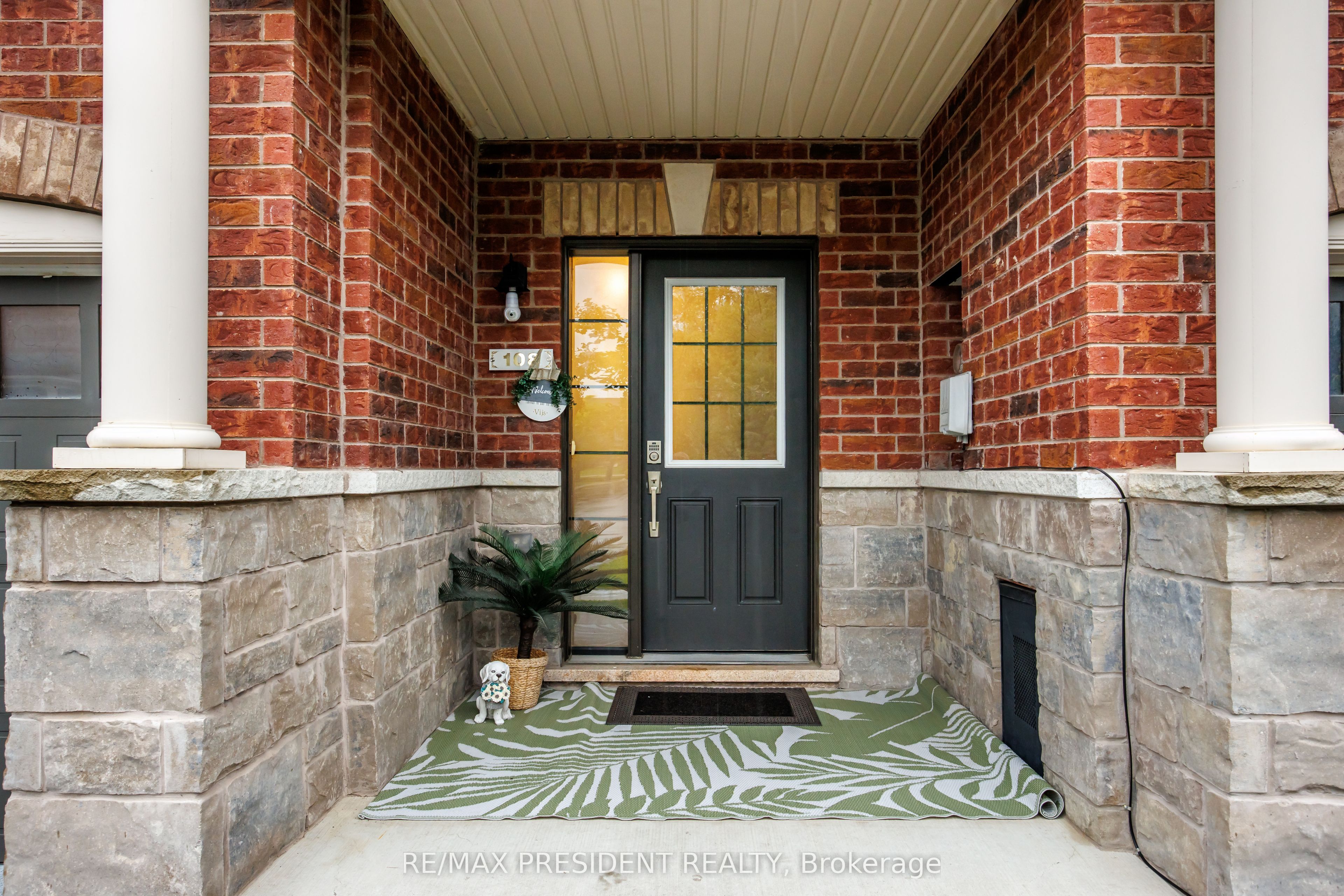 108 underwood Drive, Whitby, ON L1M 0K9 photo 4