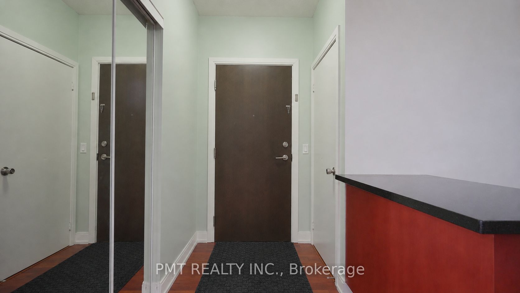 125 Village Green Square 309, Toronto, ON M1S 0G3 photo 2