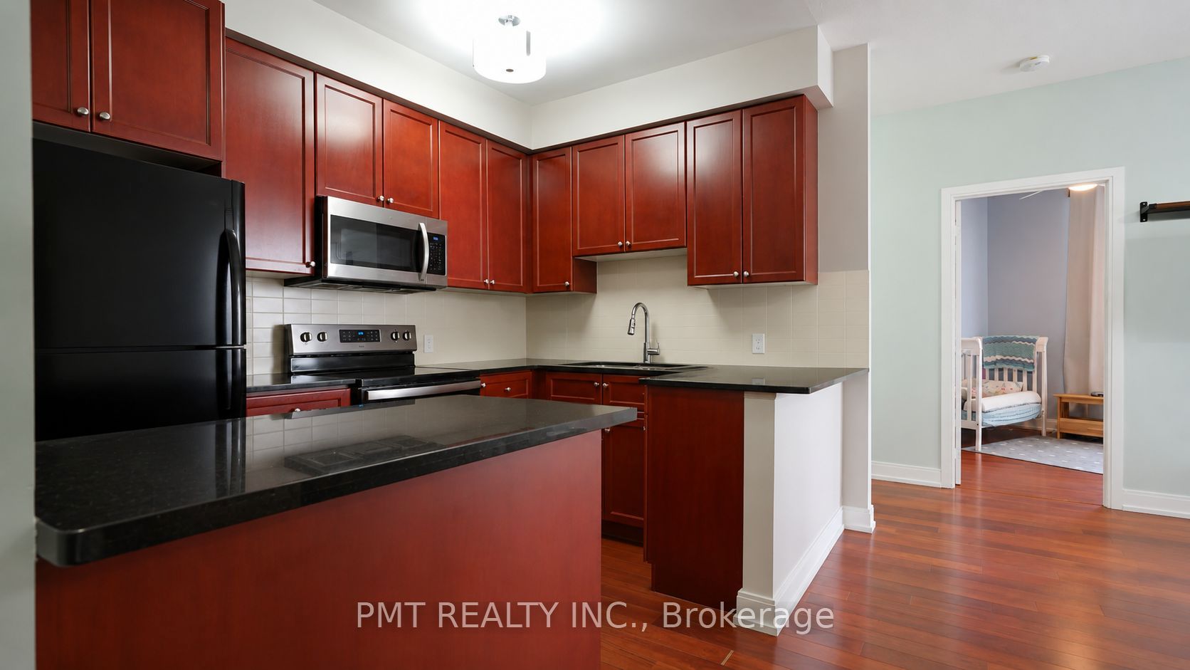 125 Village Green Square 309, Toronto, ON M1S 0G3 photo 4