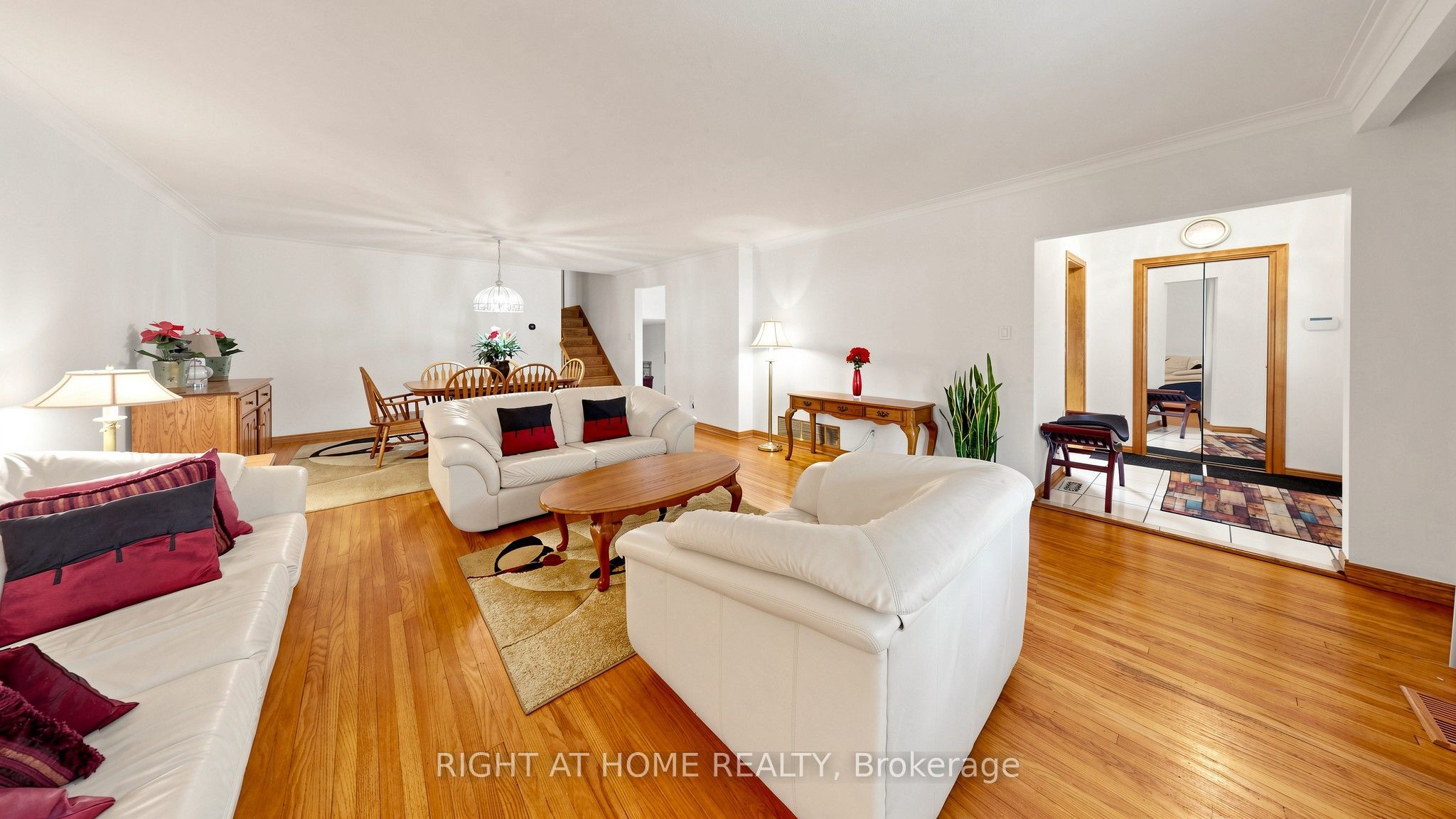 15 Skyridge Road, Toronto, ON M1E 4N7 photo 4