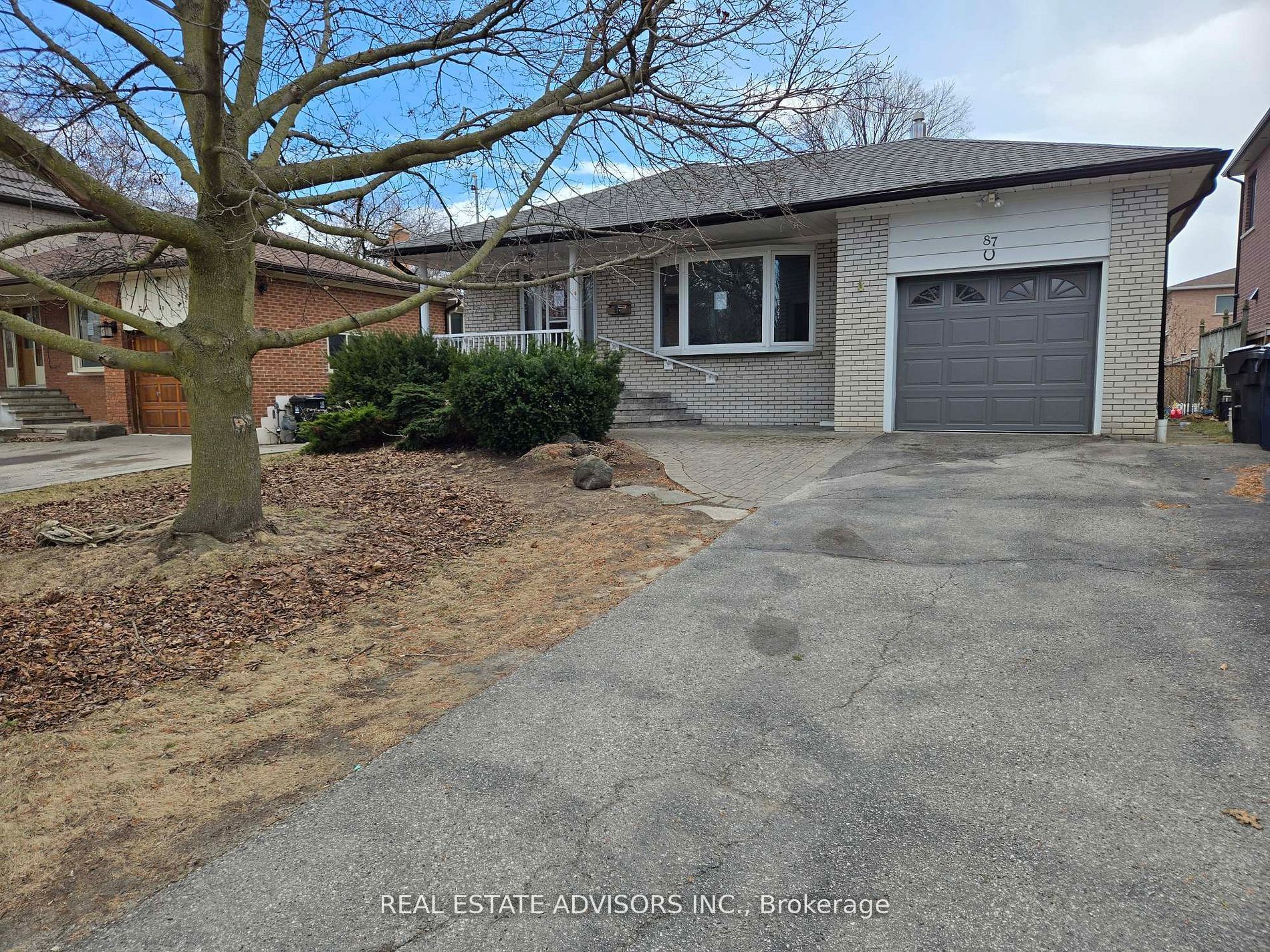 87 Euclid Avenue, Toronto, ON M1C 1J8 photo 2