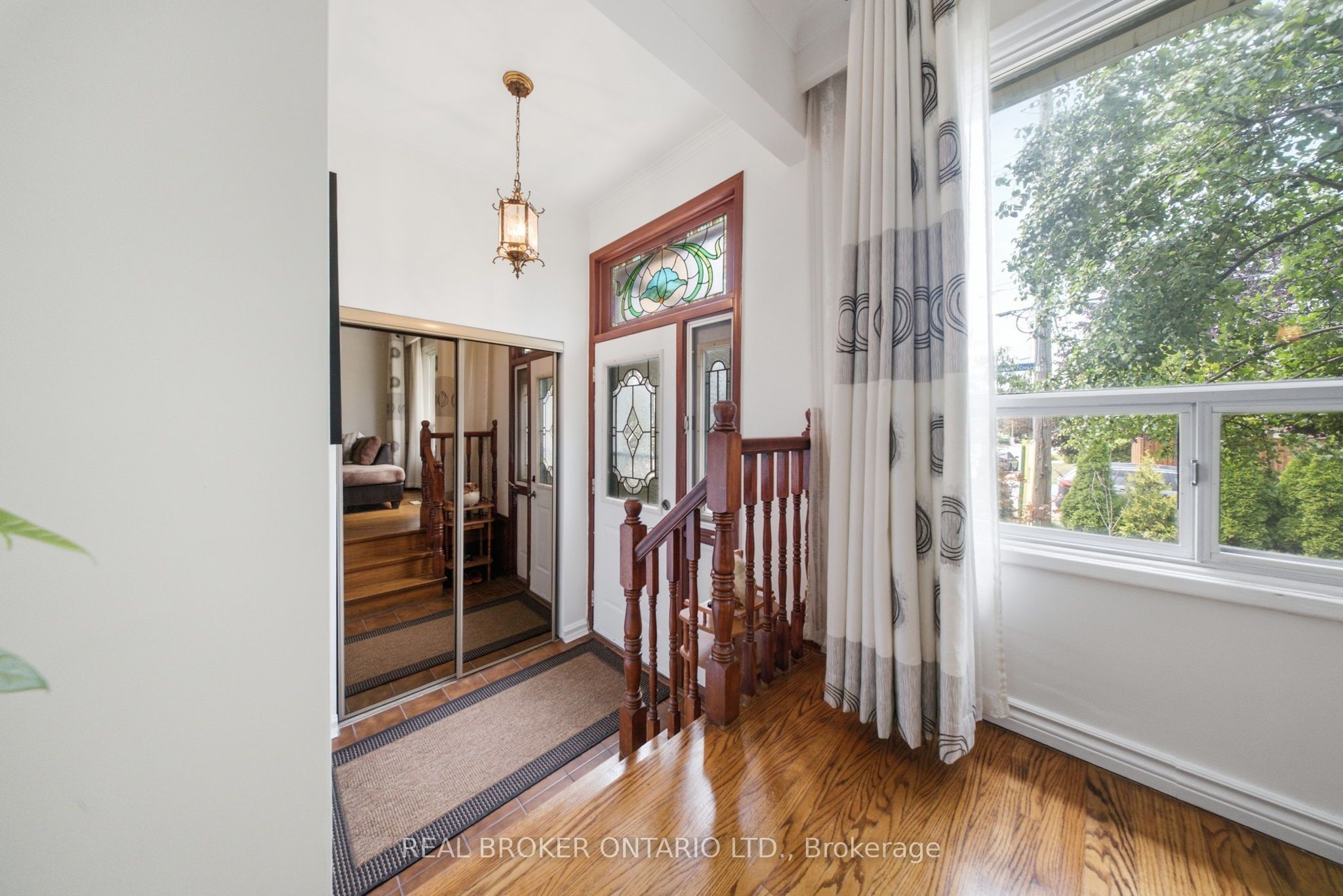 88 Cavehill Crescent, Toronto, ON M1R 4P9 photo 4