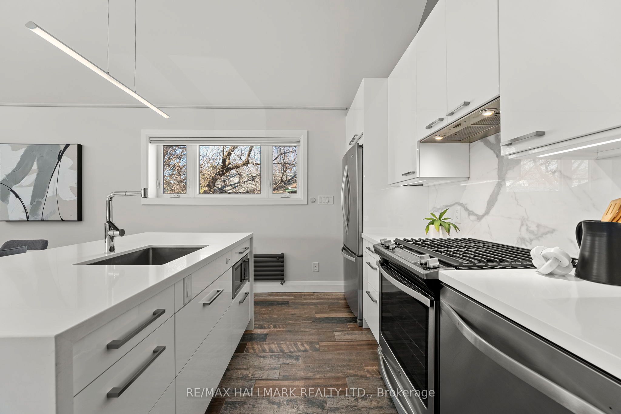 272 King Edward Avenue, Toronto, ON M4C 0A8 photo 5