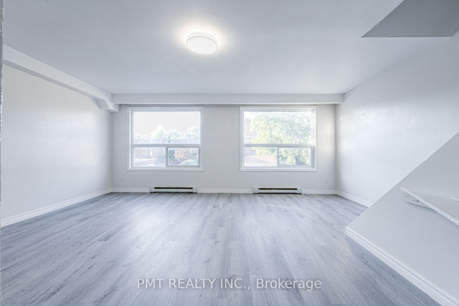 1774 Danforth Avenue 2, Toronto, ON M4C 1H8 photo 4