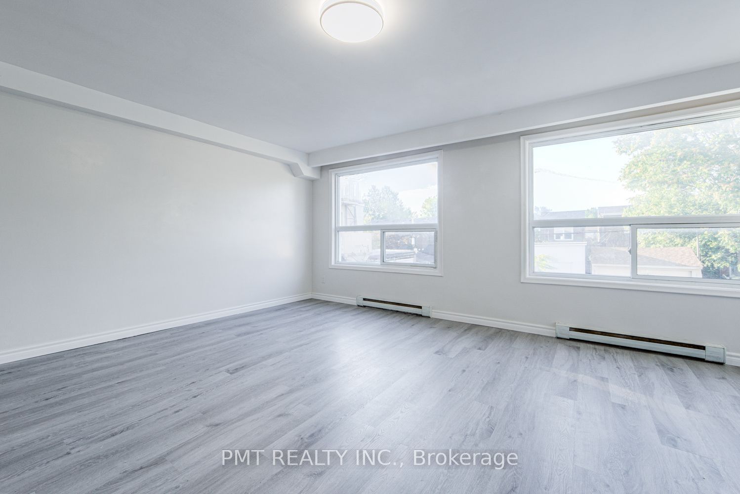 1774 Danforth Avenue 2, Toronto, ON M4C 1H8 photo 5