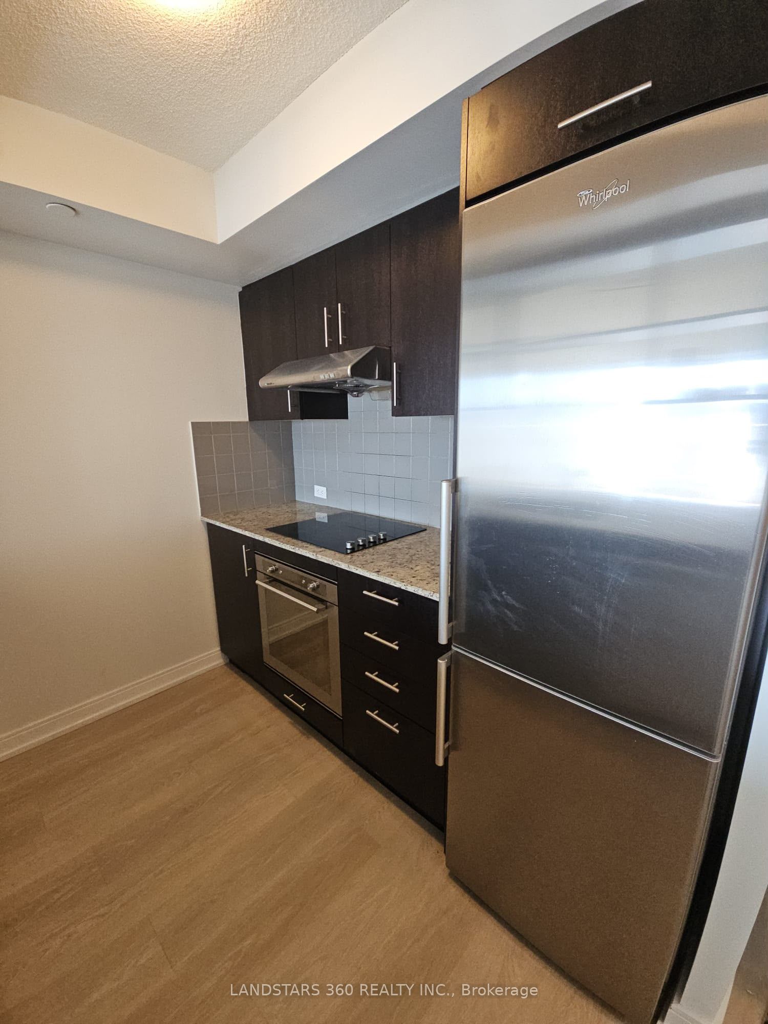 255 Village Green Square 2206, Toronto, ON M1S 0L3 photo 5