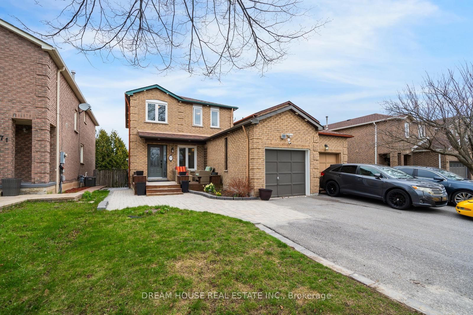 73 Hewitt Crescent, Ajax, ON L1S 7B4
