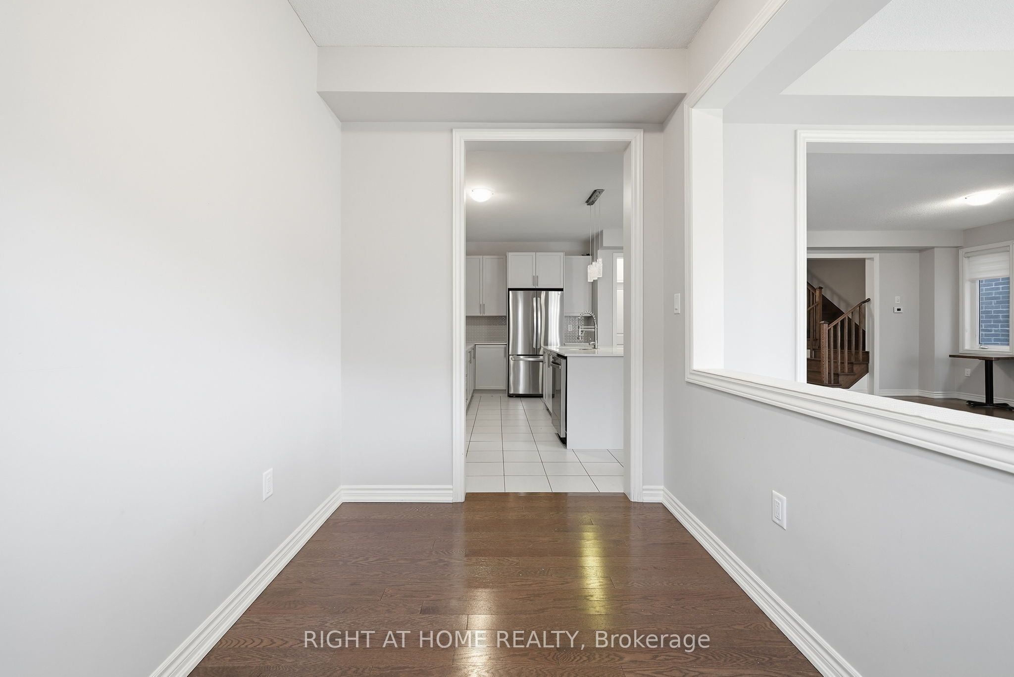 2136 Coppermine Street, Oshawa, ON L1L 0T1 photo 5