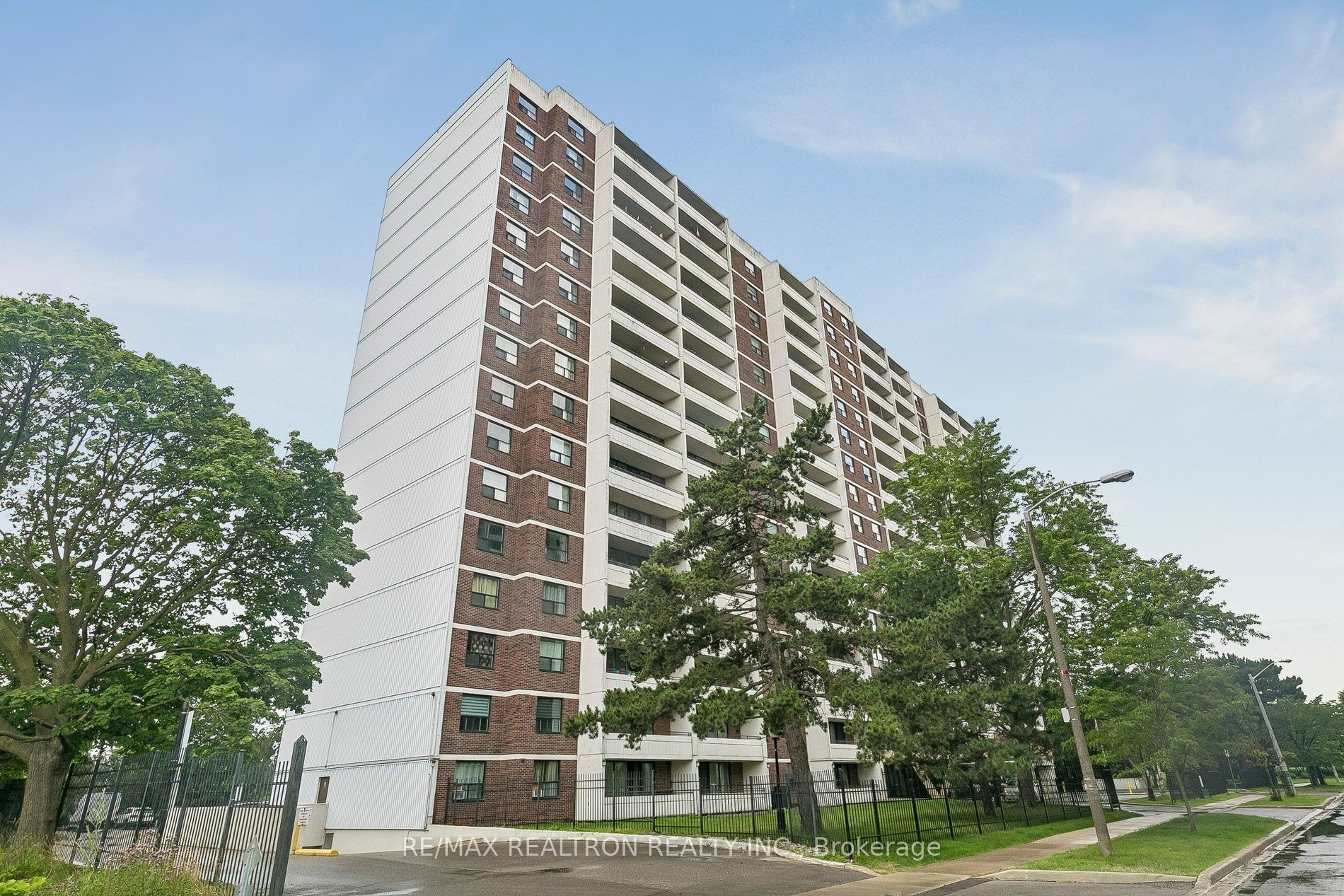 101 Prudential Drive 205, Toronto, ON M1P 4S5