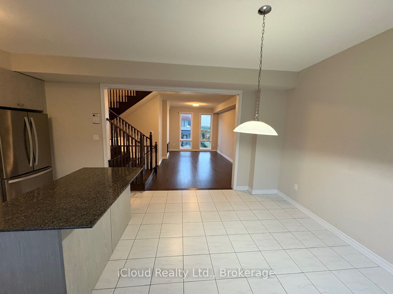 73 Douet Lane, Ajax, ON L1Z 0V4 photo 4