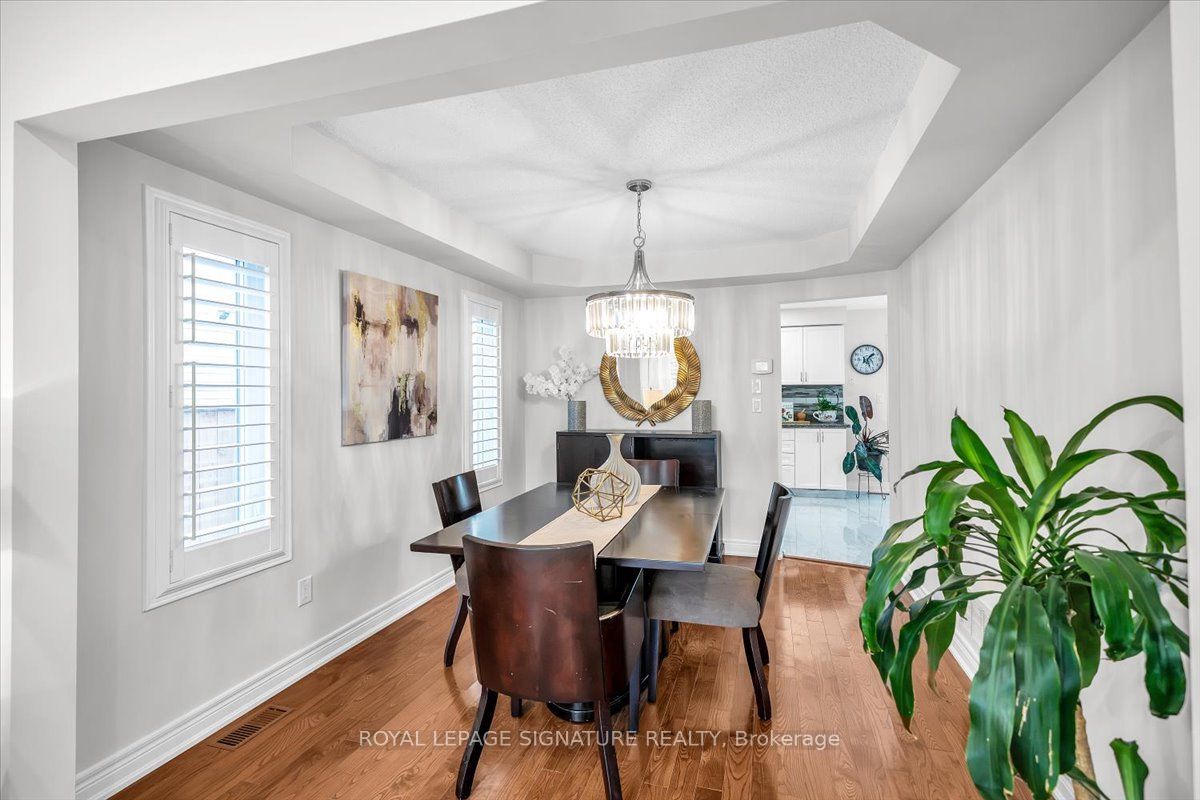 3 Griffen Place, Whitby, ON L1R 2N5 photo 5
