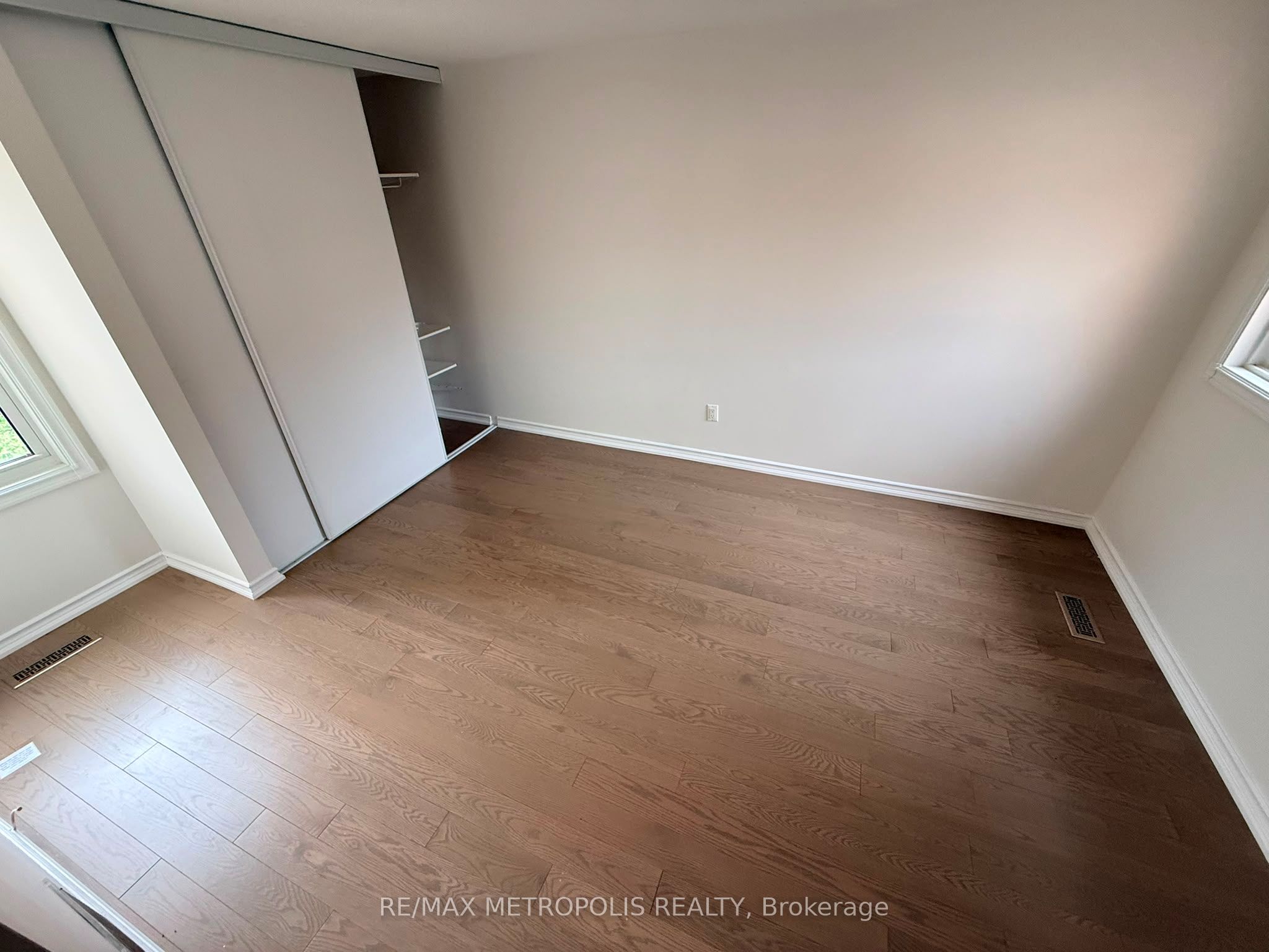 50 Silverbell Grove 26, Toronto, ON M1B 2L7 photo 3