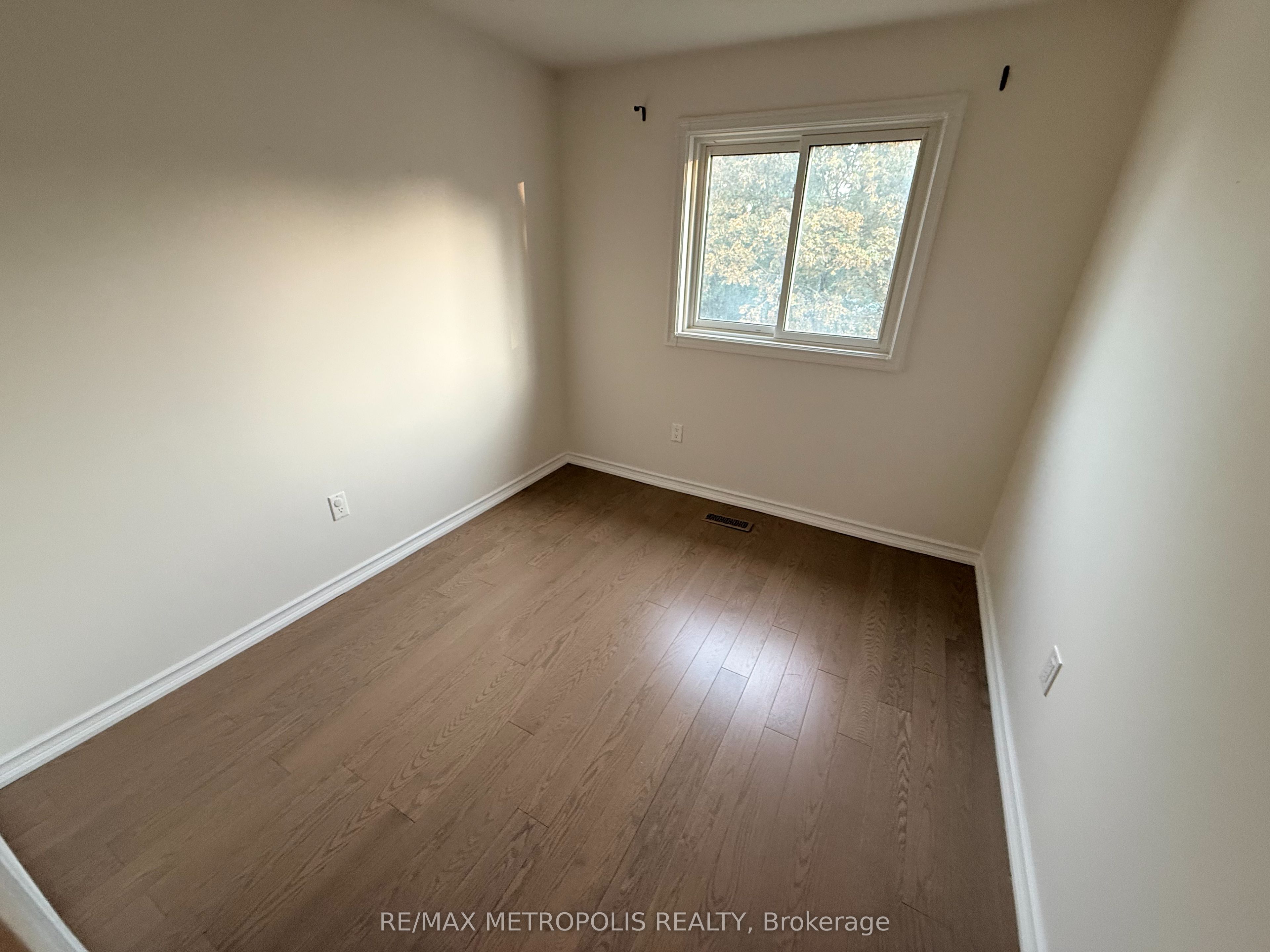 50 Silverbell Grove 26, Toronto, ON M1B 2L7 photo 5