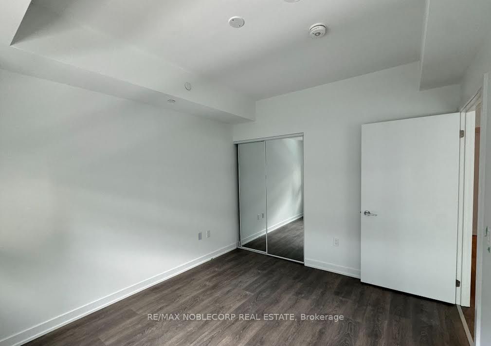 1614 Charles Street 337 D, Whitby, ON L1N 1B9 photo 5