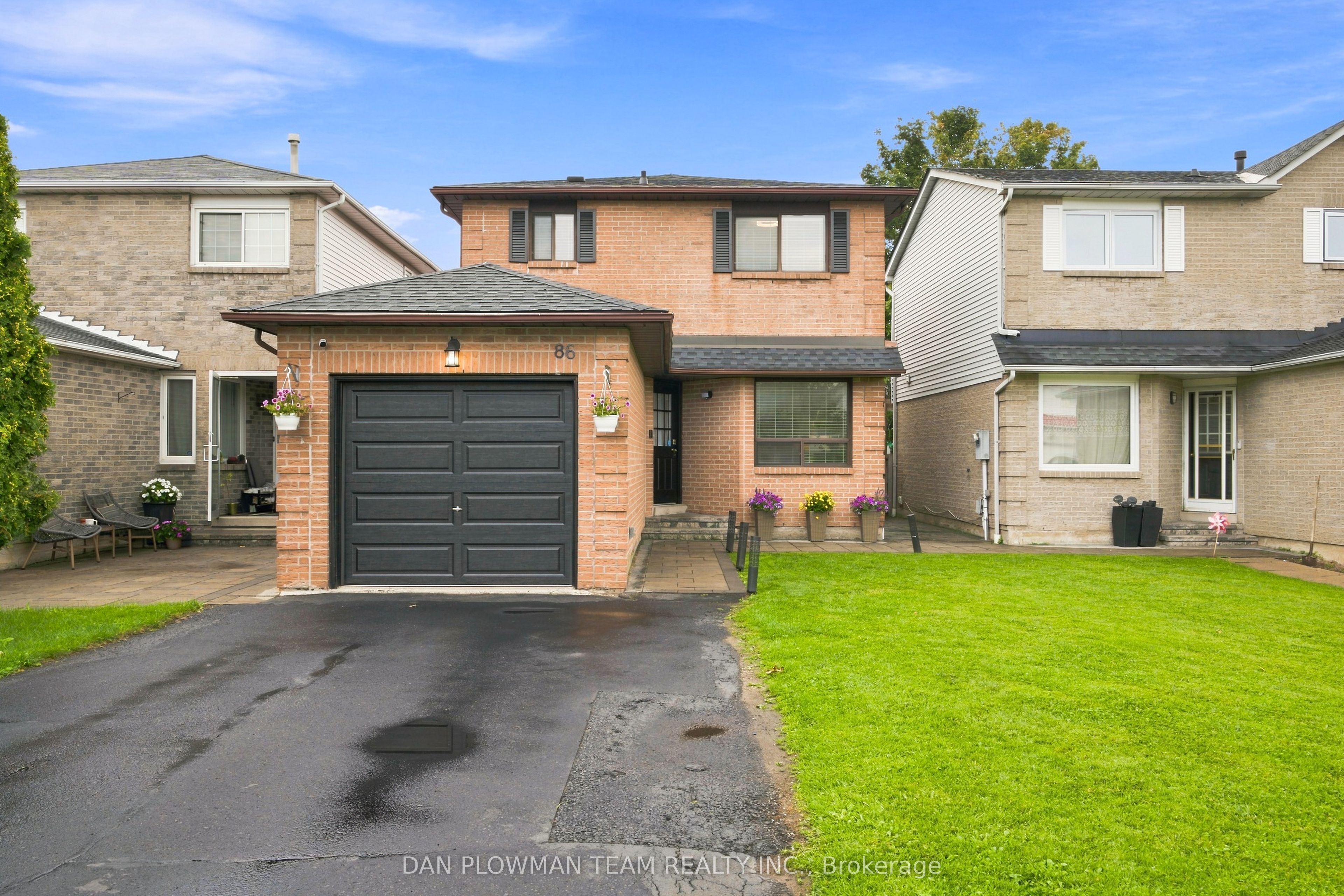 86 Barnes Drive, Ajax, ON L1S 5E5 photo 3
