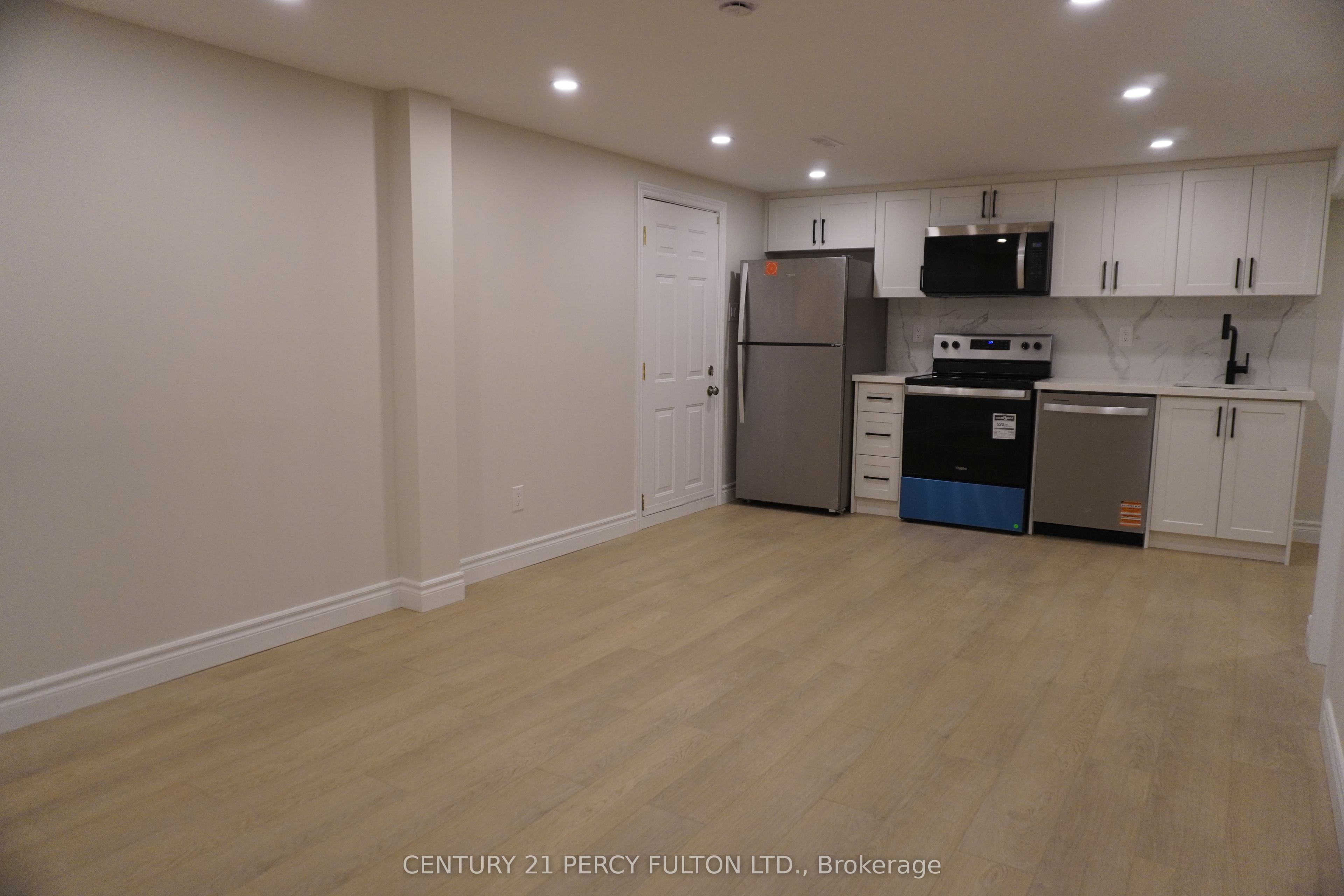 2 Pitfield Road Bsmt, Toronto, ON M1S 1X7 photo 4